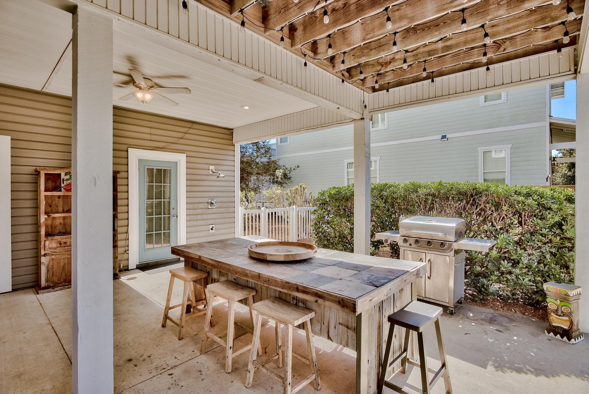 BLUE MOUNTAIN BEACH - Residential