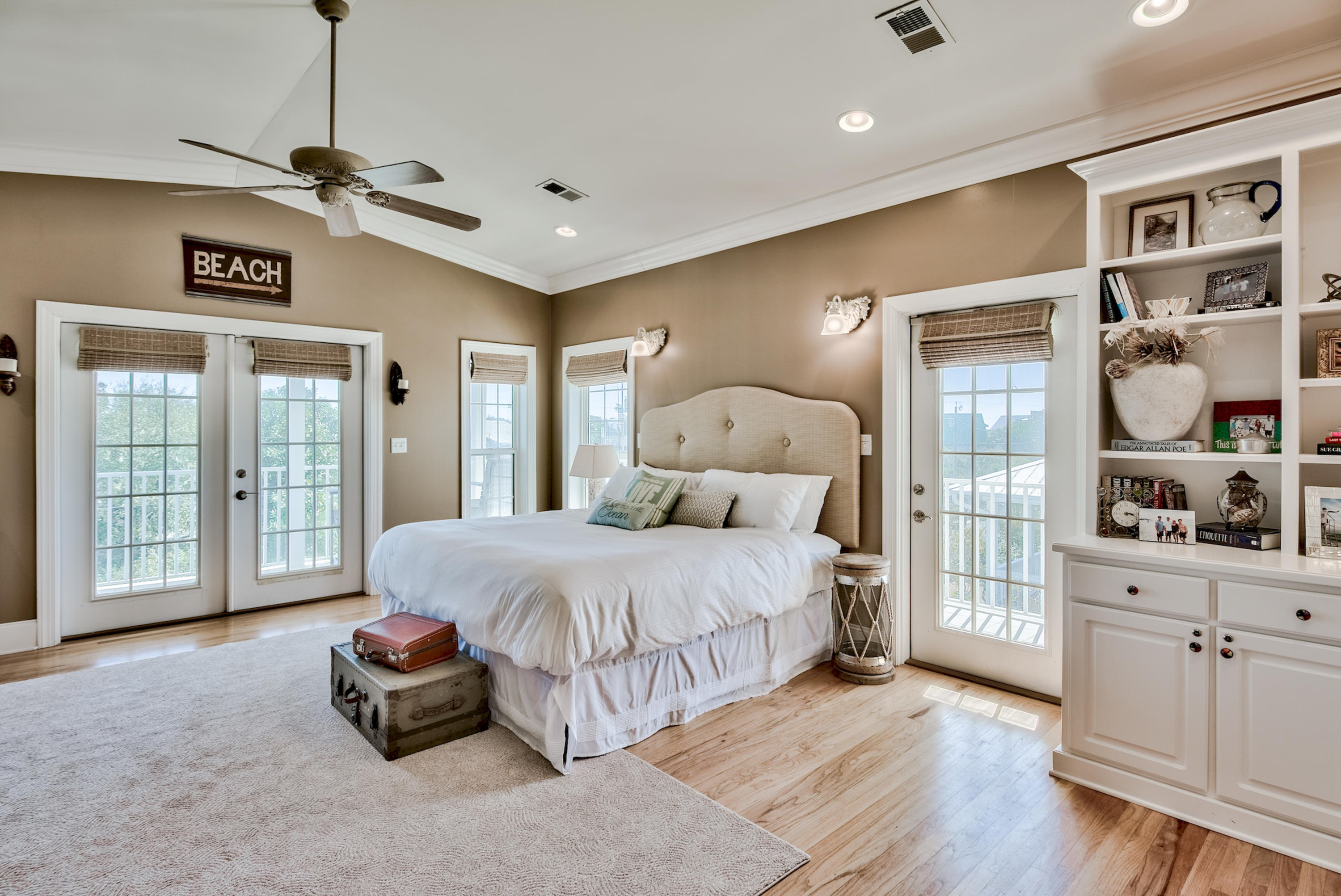 BLUE MOUNTAIN BEACH - Residential