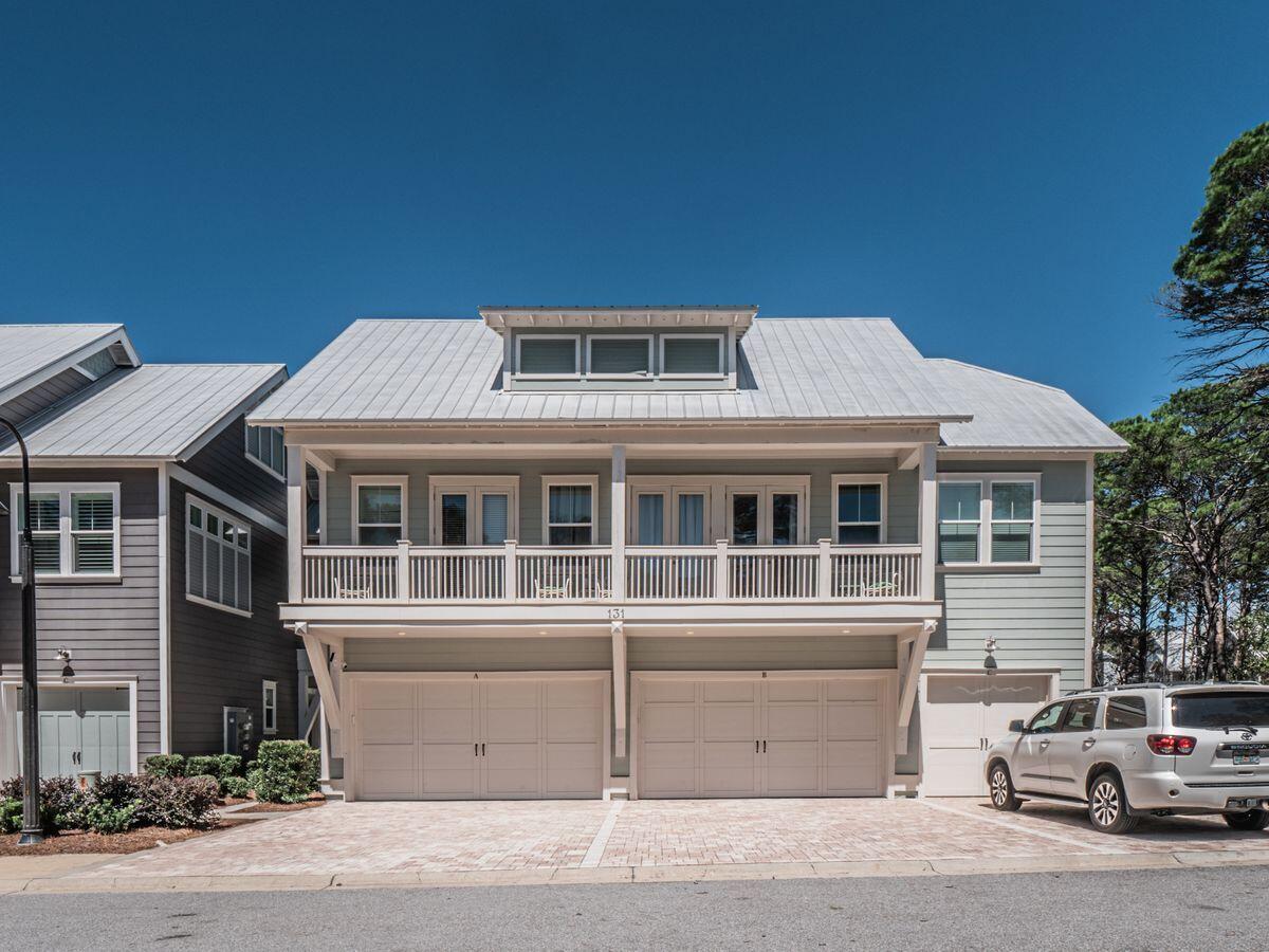 Prominence/Triplex Townhomes - Residential