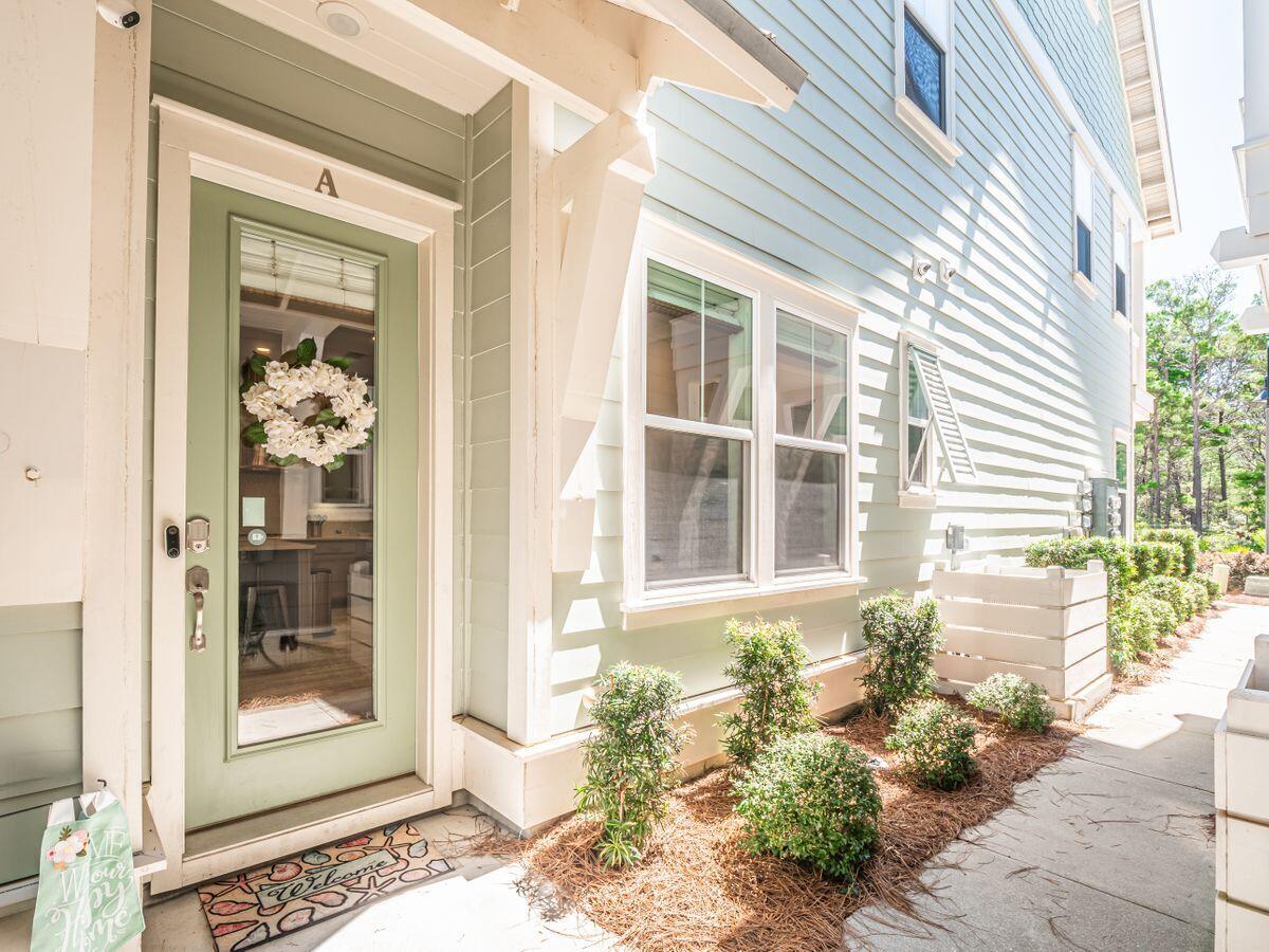 Prominence/Triplex Townhomes - Residential