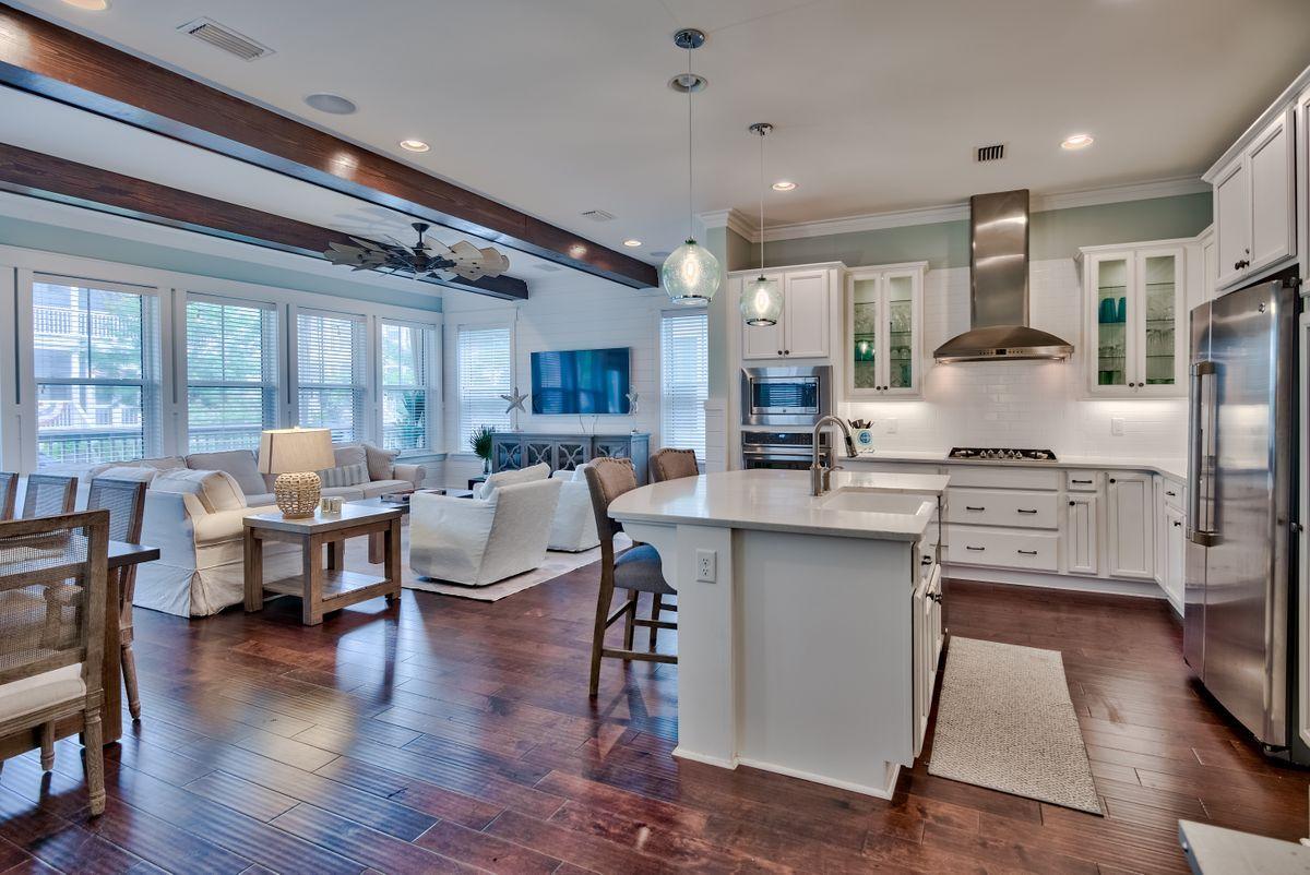 NATUREWALK AT SEAGROVE - Residential