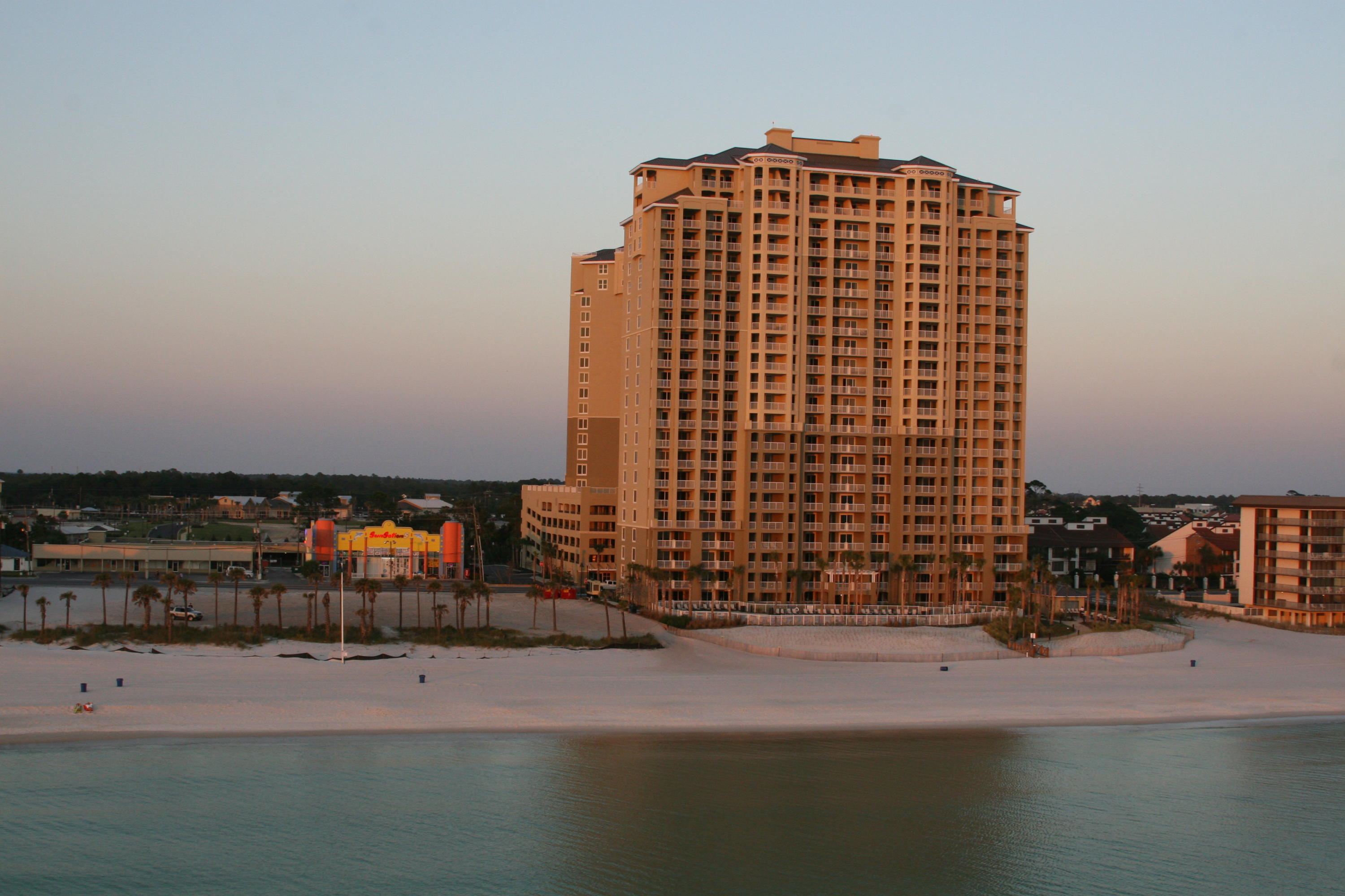 GRAND PANAMA BEACH RESORTS - Residential