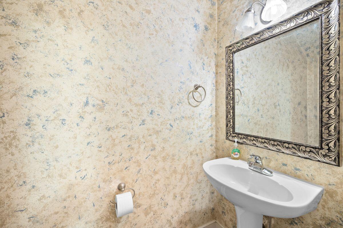 Twin Lakes Ph II - Residential