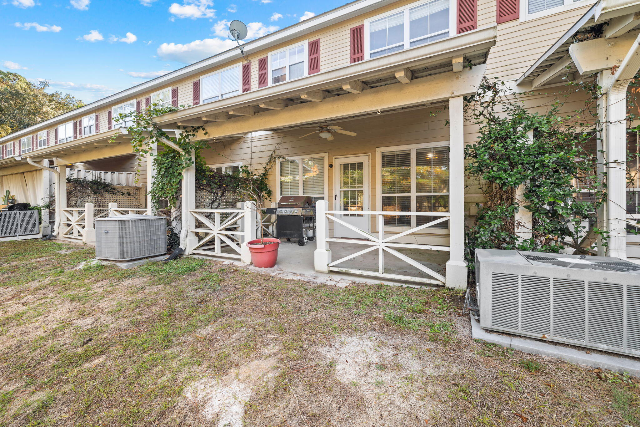 SELLER UNDER CONTRACT ON ANOTHER PROPERTY AND MUST HAVE OFFER WITHIN 48 HOURS. SELLER WILL CONTRIBUTE $2,000.00 TOWARDS BUYER'S CLOSING COSTS. This Twin Lakes retreat offers a cozy starter home or a savvy rental opportunity in the heart of Destin. This unfurnished gem boasts tile flooring in the kitchen and bathrooms, while the living areas and bedrooms are carpeted for comfort. The kitchen, a blend of practicality and style, features granite countertops and a breakfast bar that seats four. Each bedroom, nestled on the second level for privacy, comes with a ceiling fan, as does the living room. The exterior is just as impressive with Hardie plank siding, a durable metal roof, and a 10' x 16' covered patio for those lazy afternoons. Parking won't be an issue with a one-