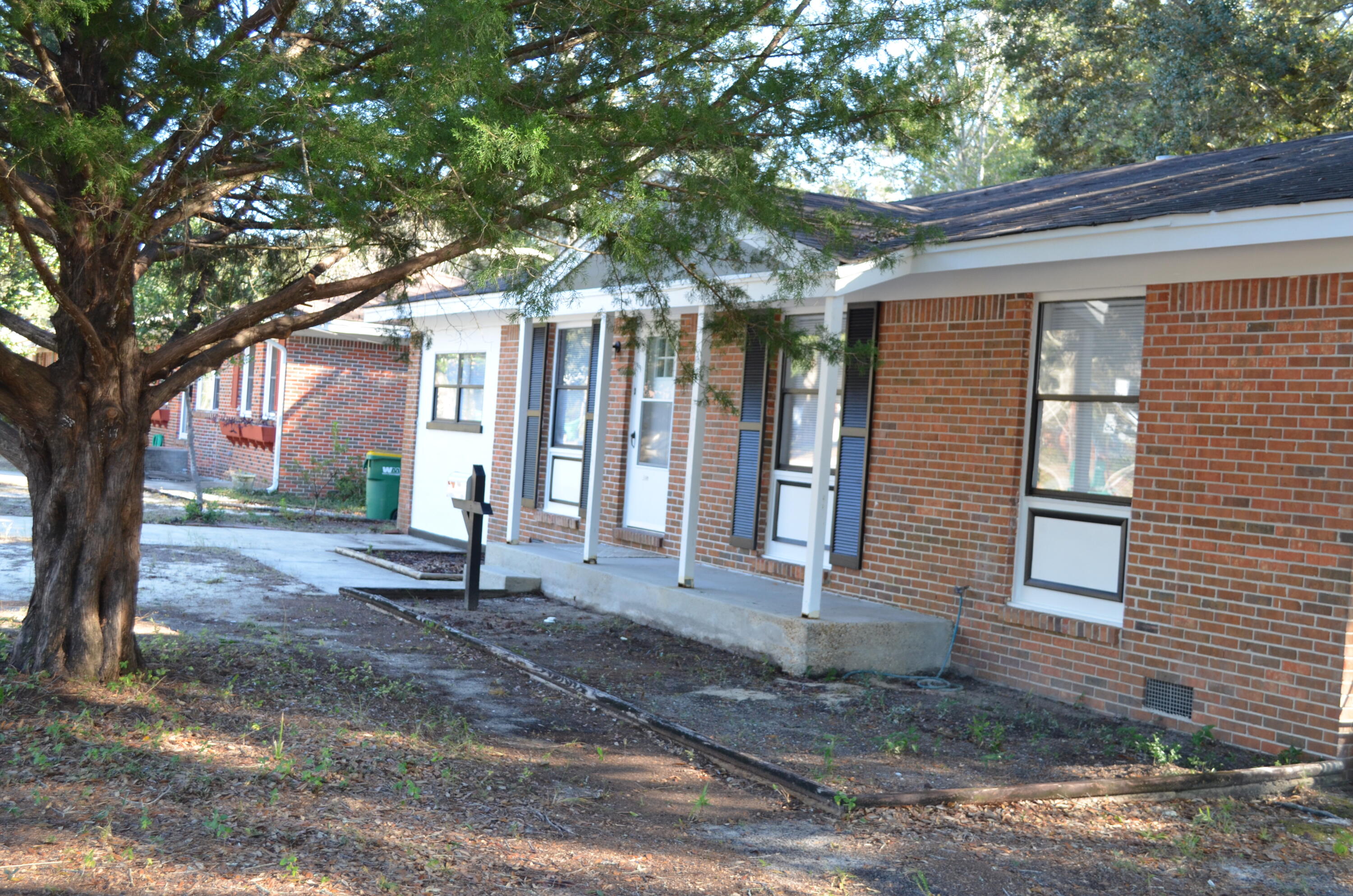 This lovely and well maintained home is located on a corner lot and offers a great sized fenced back yard with plenty of shade. Home has laminate and tile flooring throughout, a stone surround wood burning fireplace and updated cabinets throughout. This property is approximately one mile from Niceville High School. Small pets allowed with non-refundable pet fee. *All Coastal Realty Services residents are enrolled in the Resident Benefits Package (RBP) which includes renters insurance, HVAC air filter delivery (for applicable properties) and our best-in-class resident rewards program, and much more! More details upon application.*