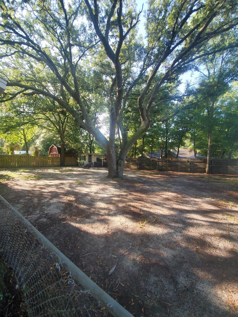 CAROL ANNE MANOR 1ST ADDN - Residential Lease