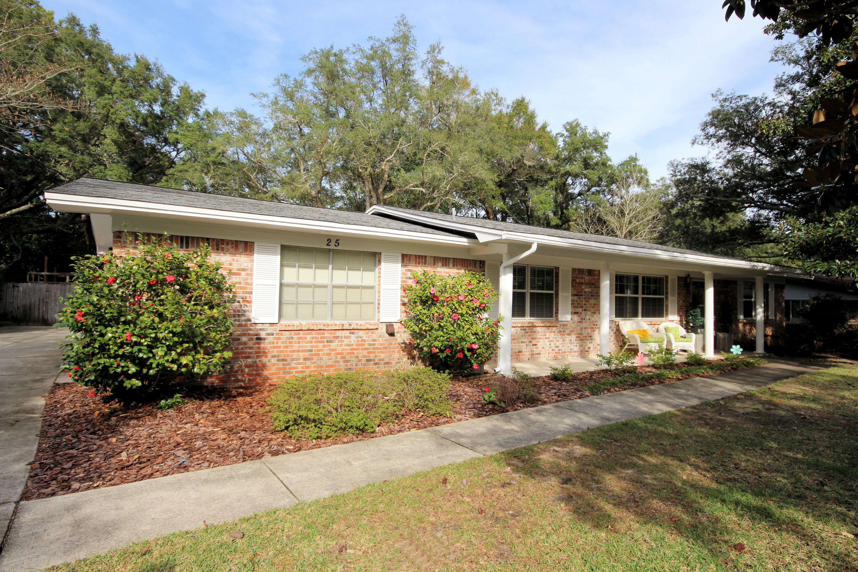 POQUITO BAYOU - Residential