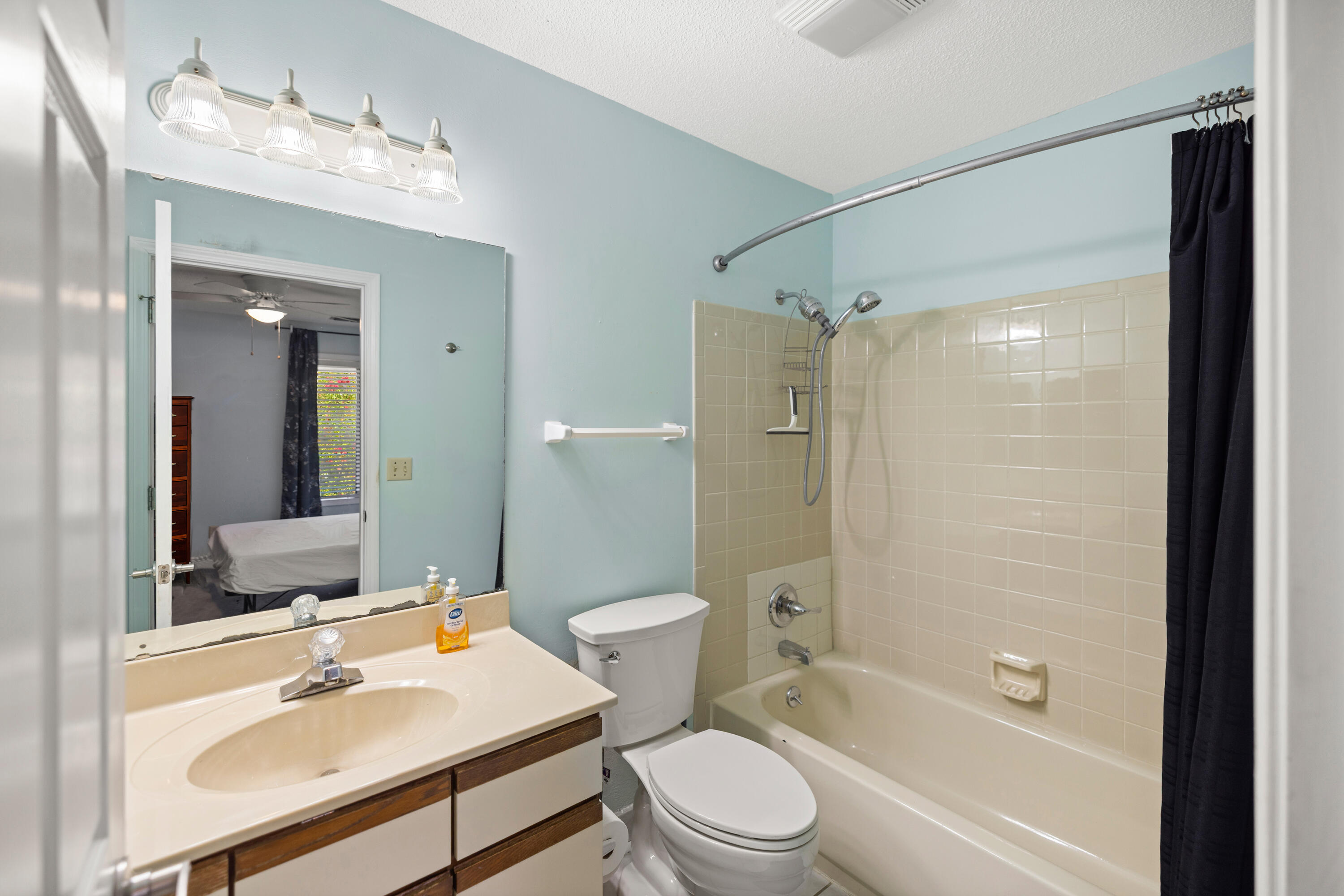 BEACHWALK VILLAS PH 04 - Residential