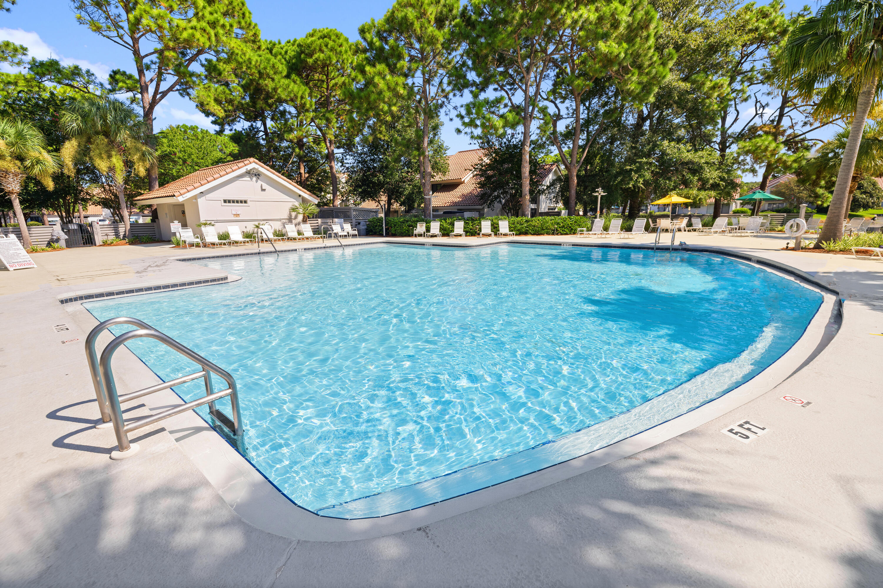 BEACHWALK VILLAS PH 04 - Residential