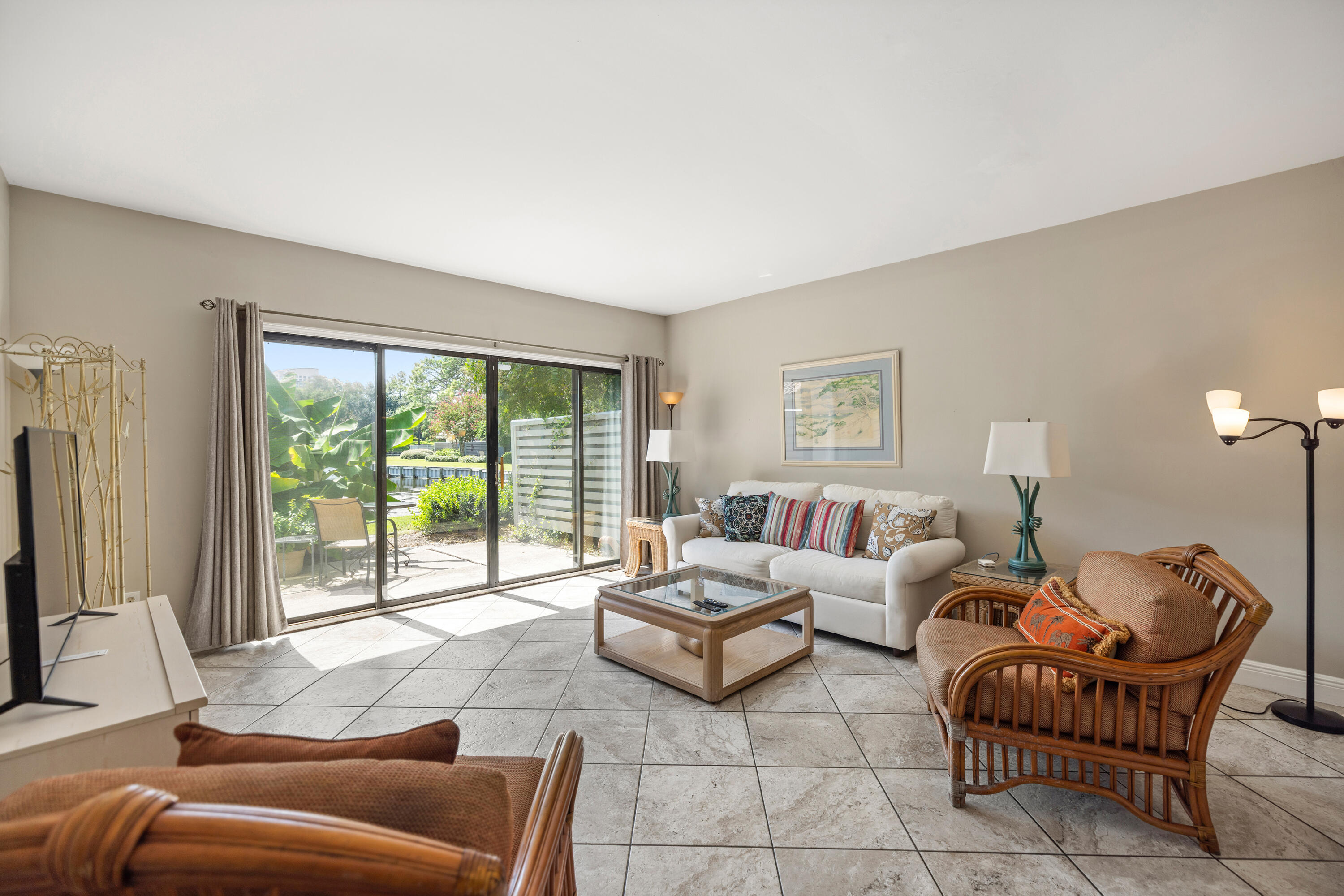 BEACHWALK VILLAS PH 04 - Residential