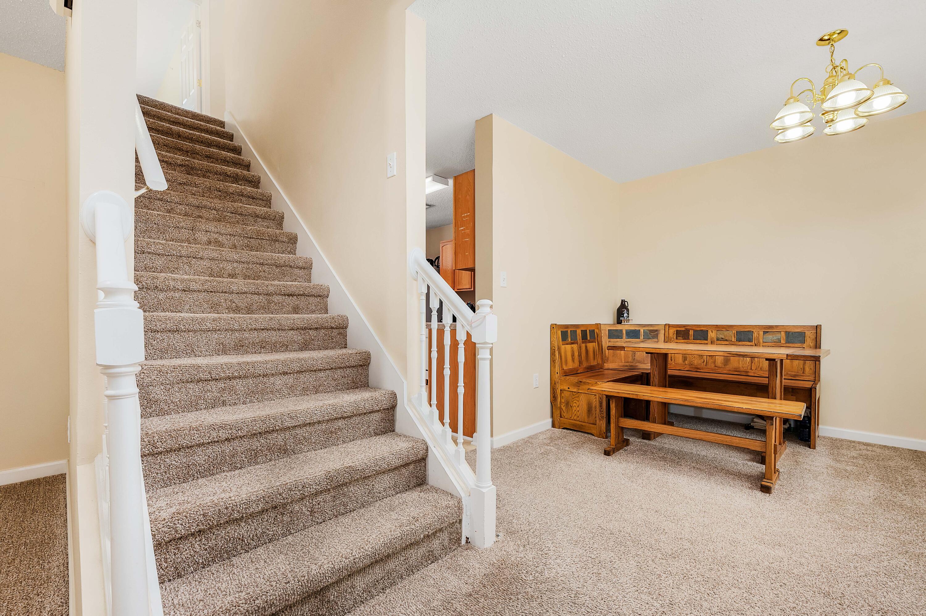 ROLLING PINES - Residential