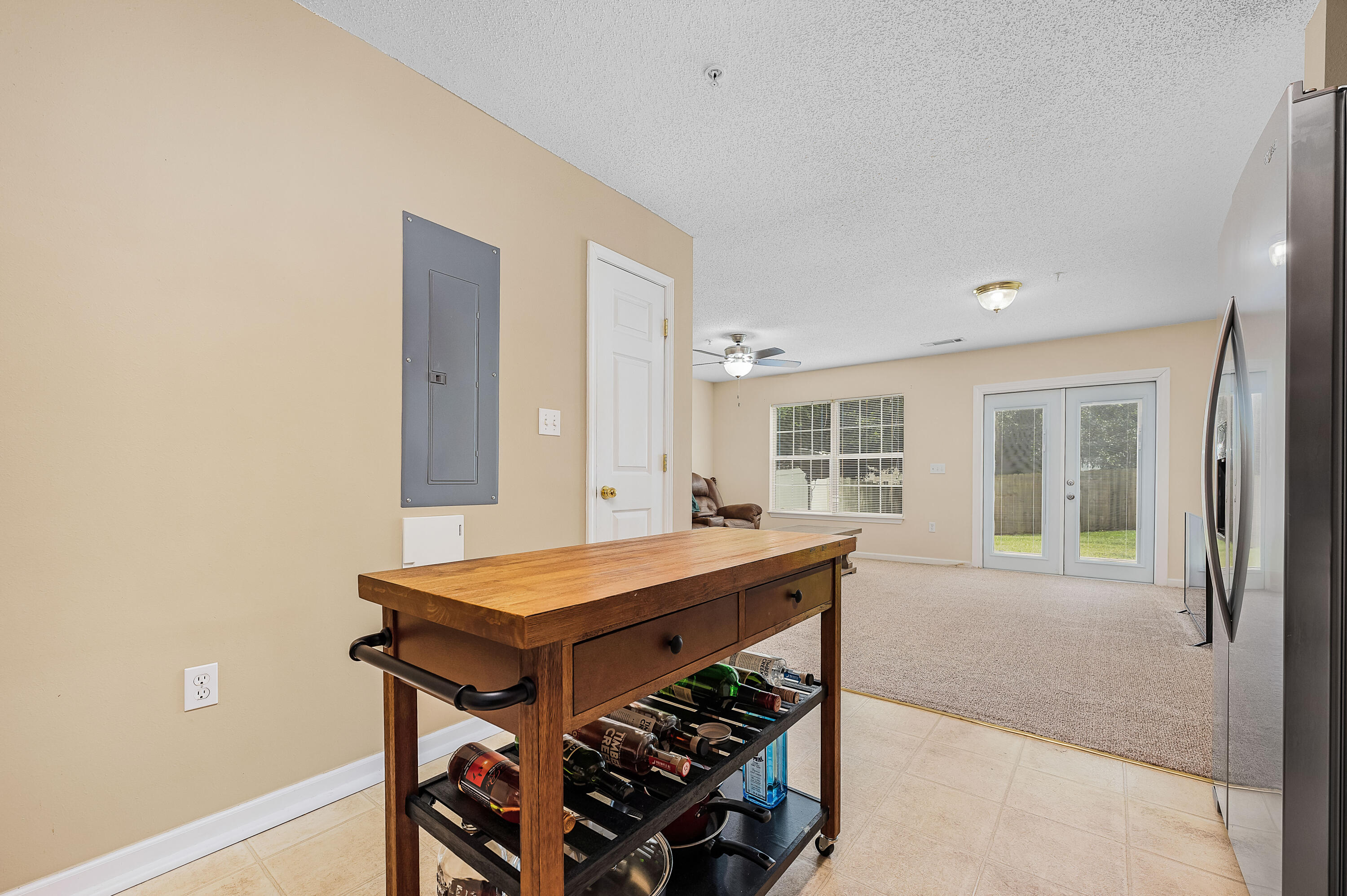 ROLLING PINES - Residential