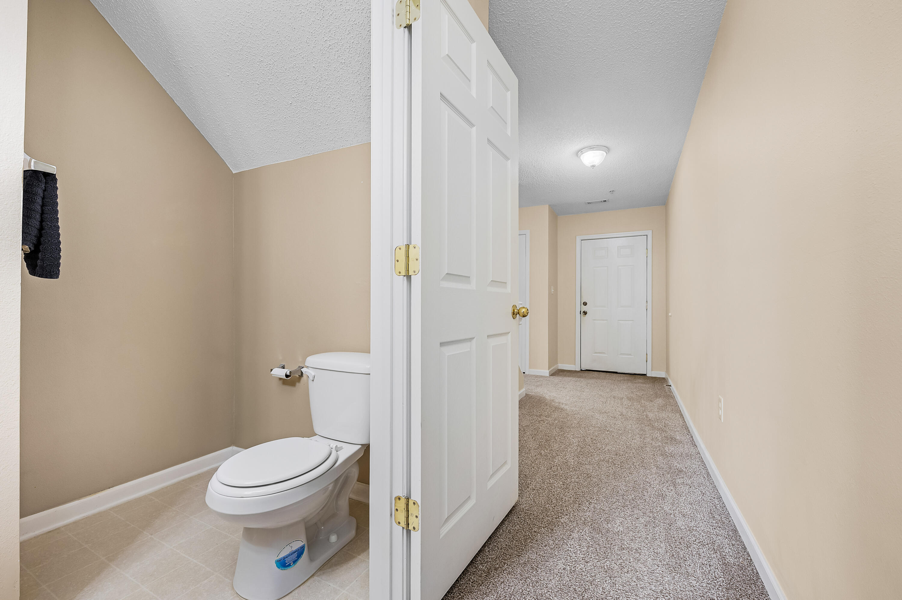 ROLLING PINES - Residential