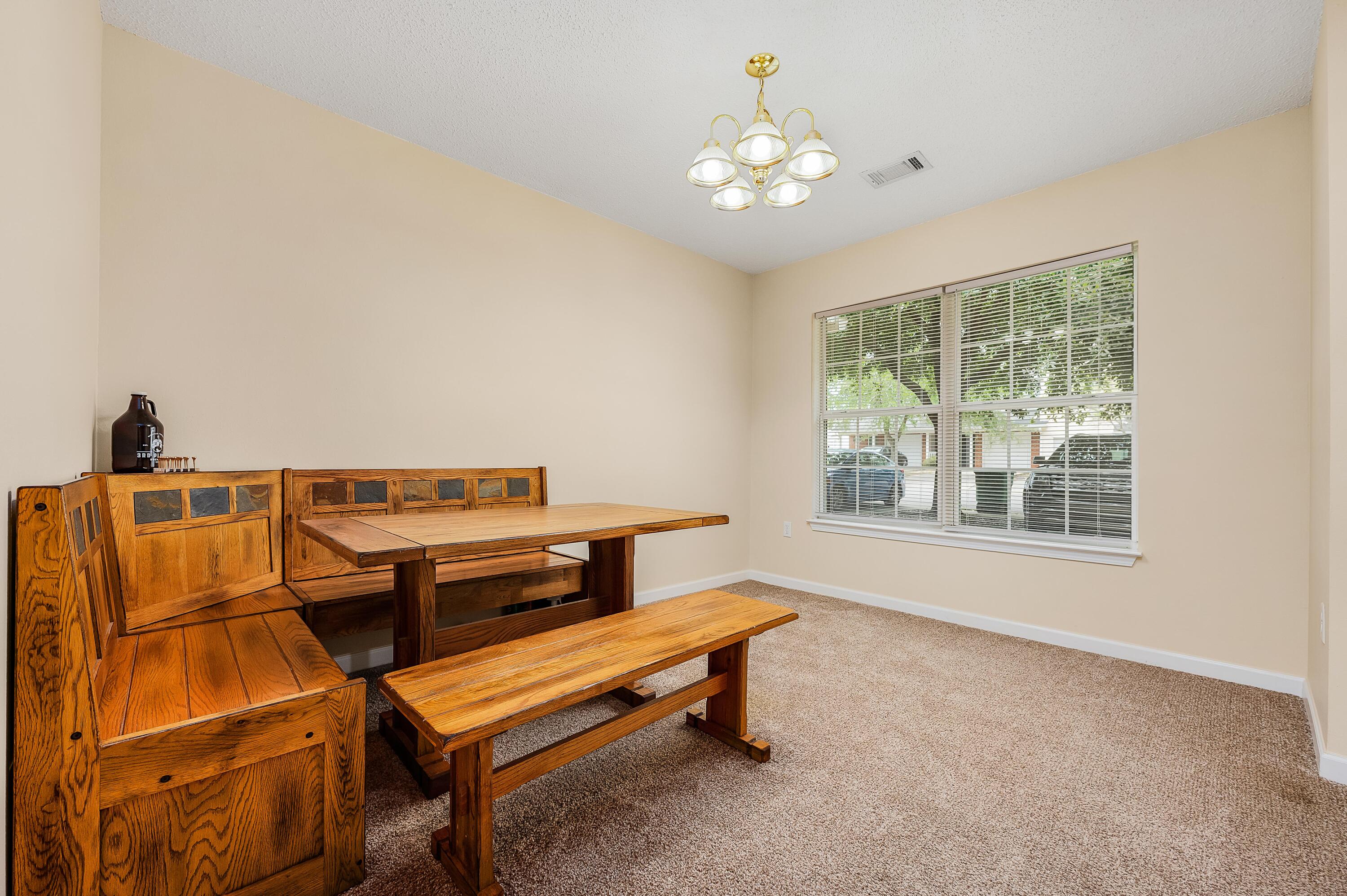 ROLLING PINES - Residential