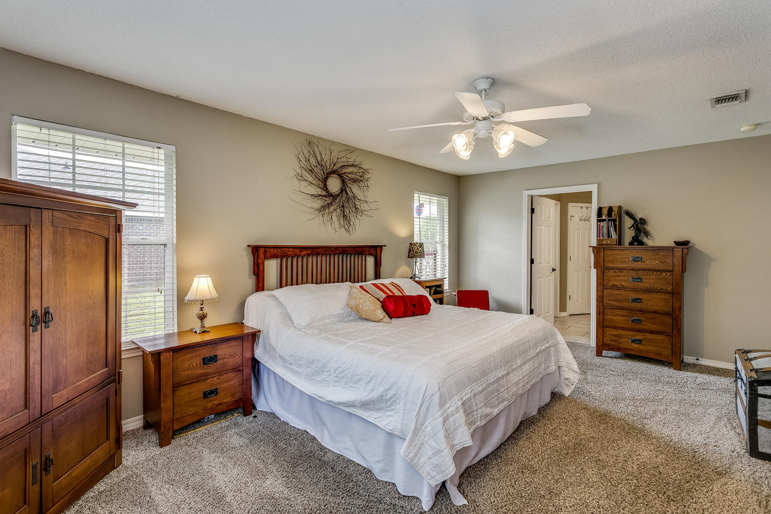 HOLLEY BY THE SEA - Residential