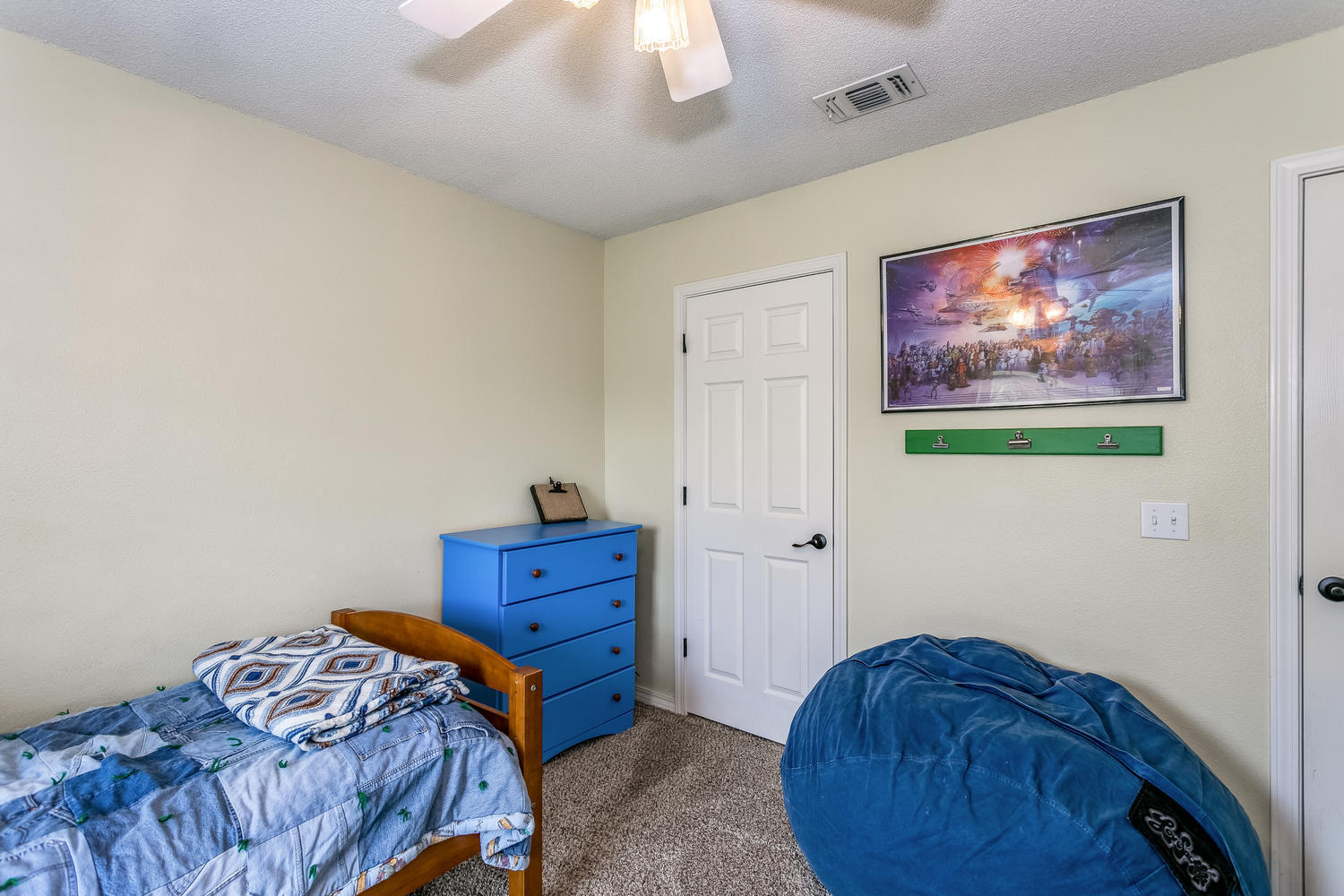 HOLLEY BY THE SEA - Residential