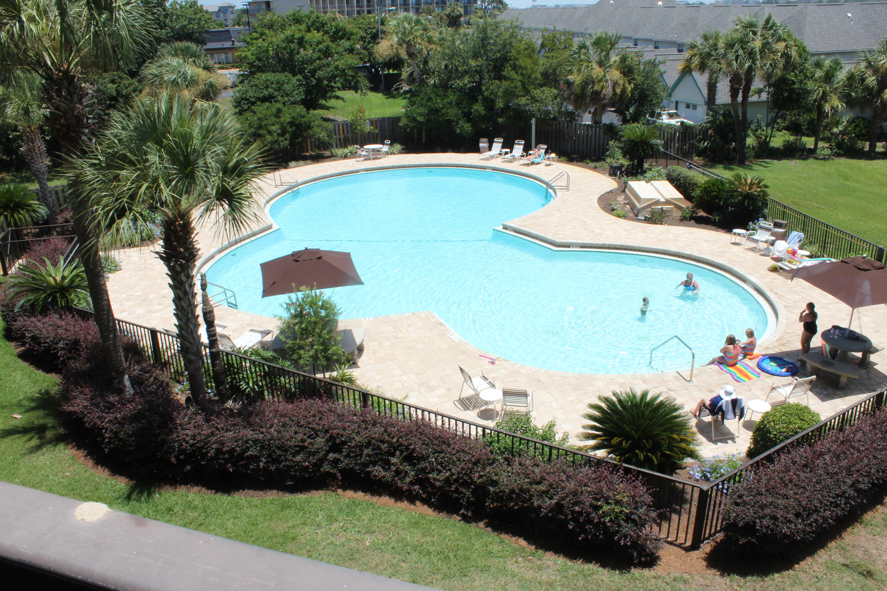 PIRATES BAY PH 1 - Residential