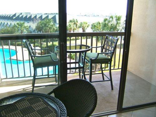 PIRATES BAY PH 1 - Residential