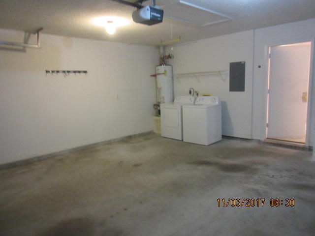 ROANOKE VILLAGE S/D  Lot 20 - Residential