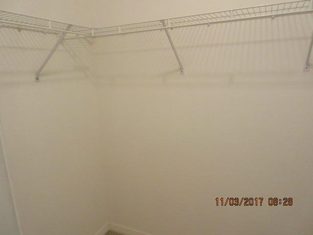 ROANOKE VILLAGE S/D  Lot 20 - Residential