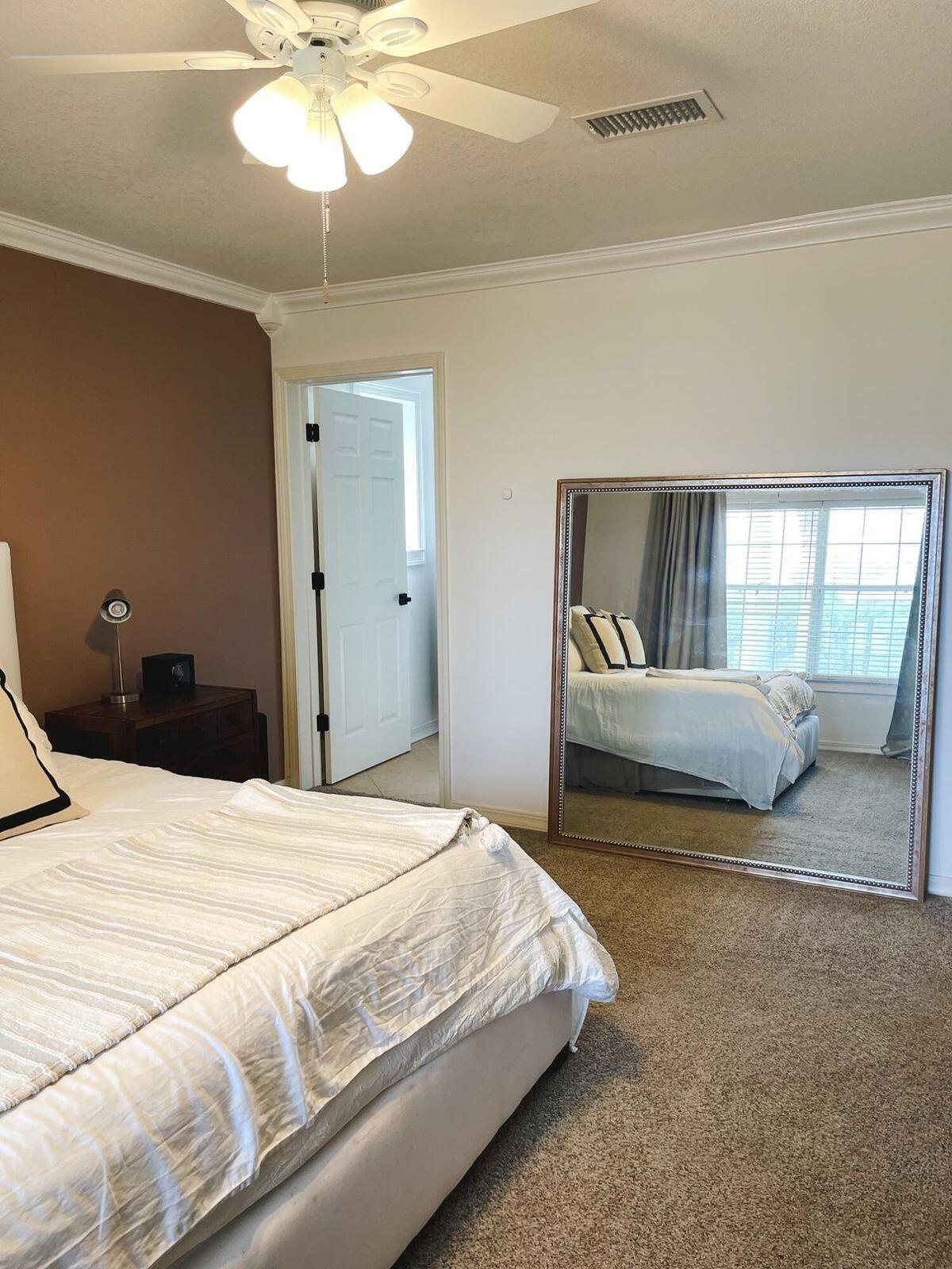 HIDDEN PINES S/D - Residential Lease
