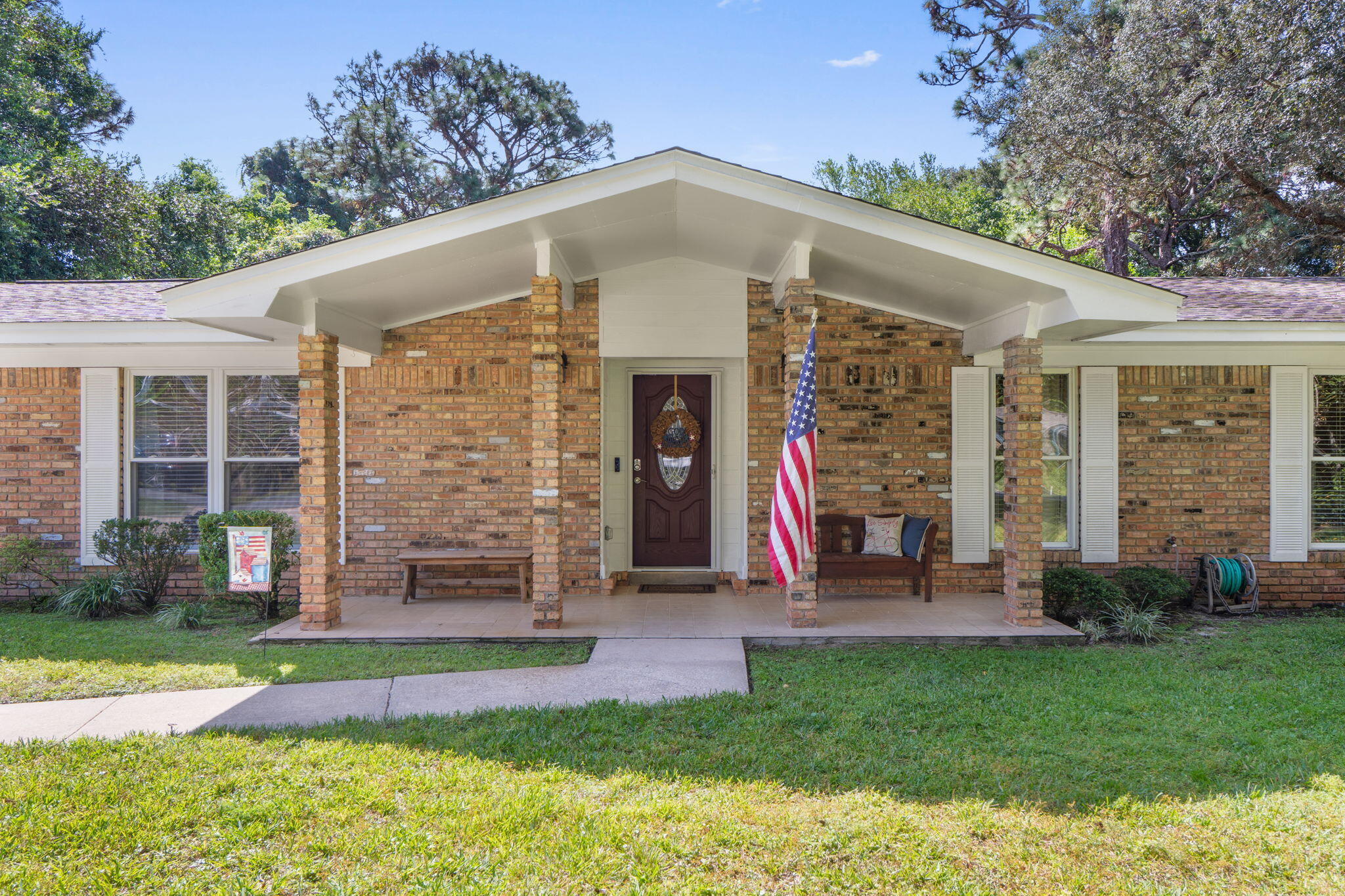 Poquito Bayou - Residential