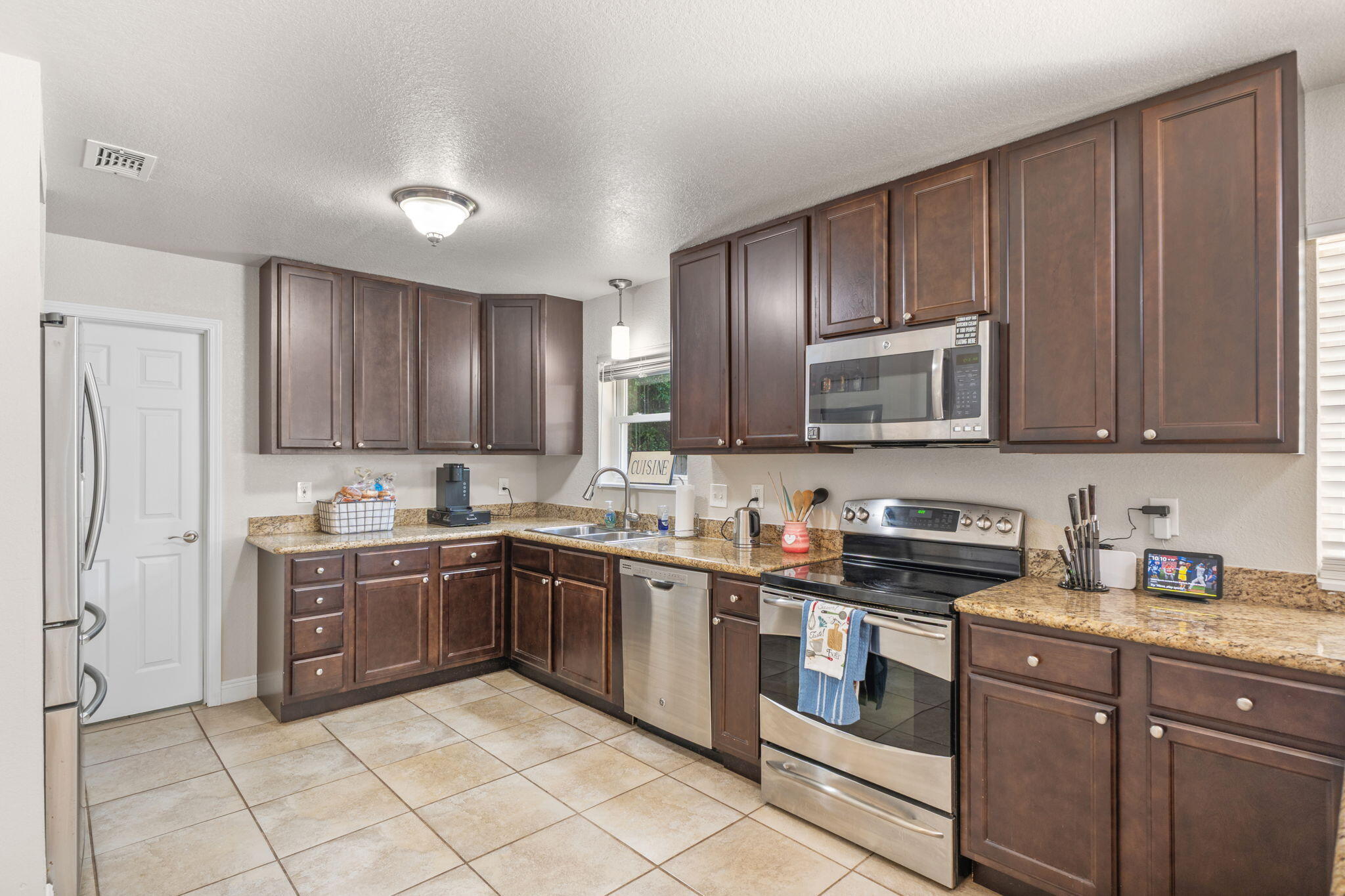 Poquito Bayou - Residential