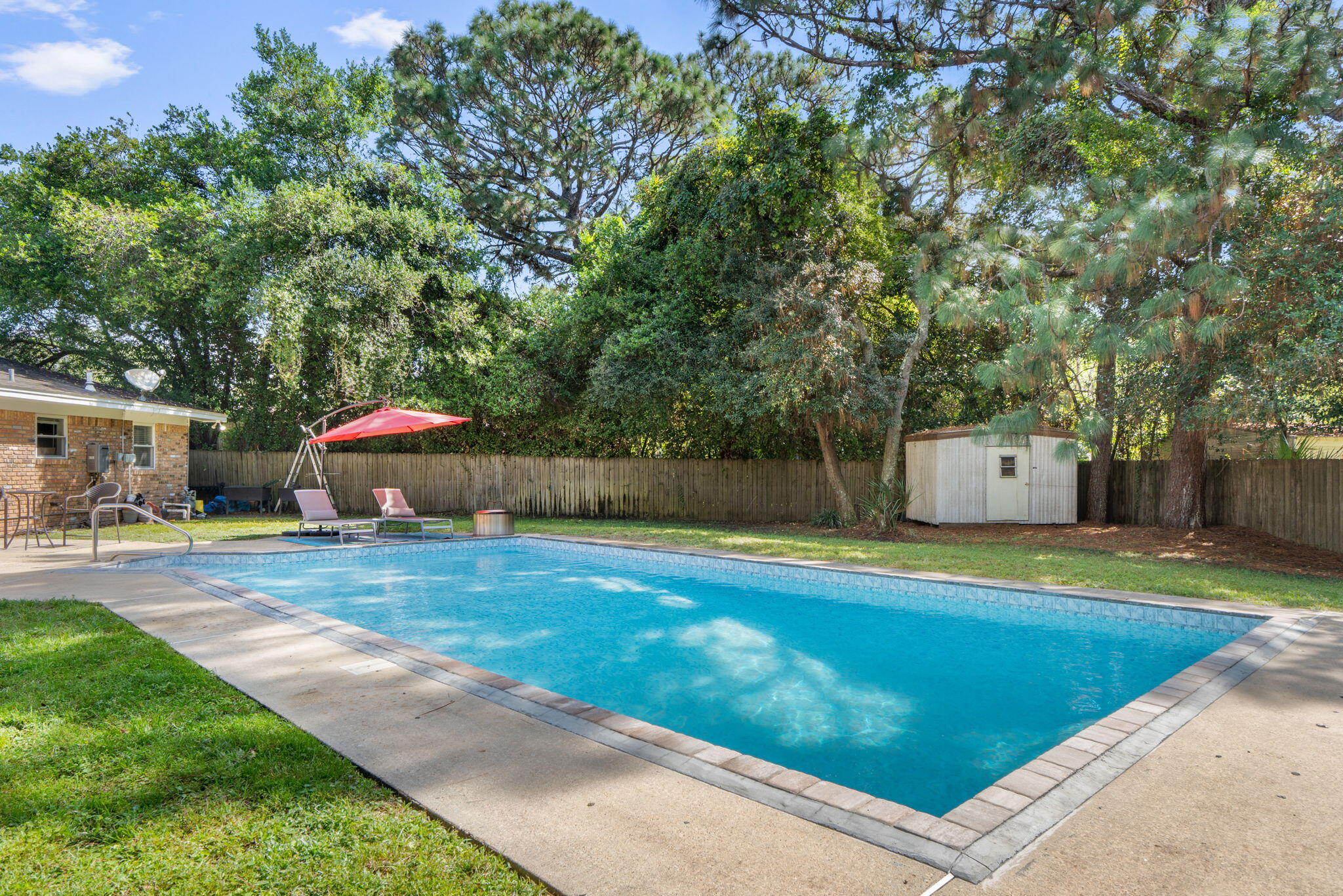 Poquito Bayou - Residential