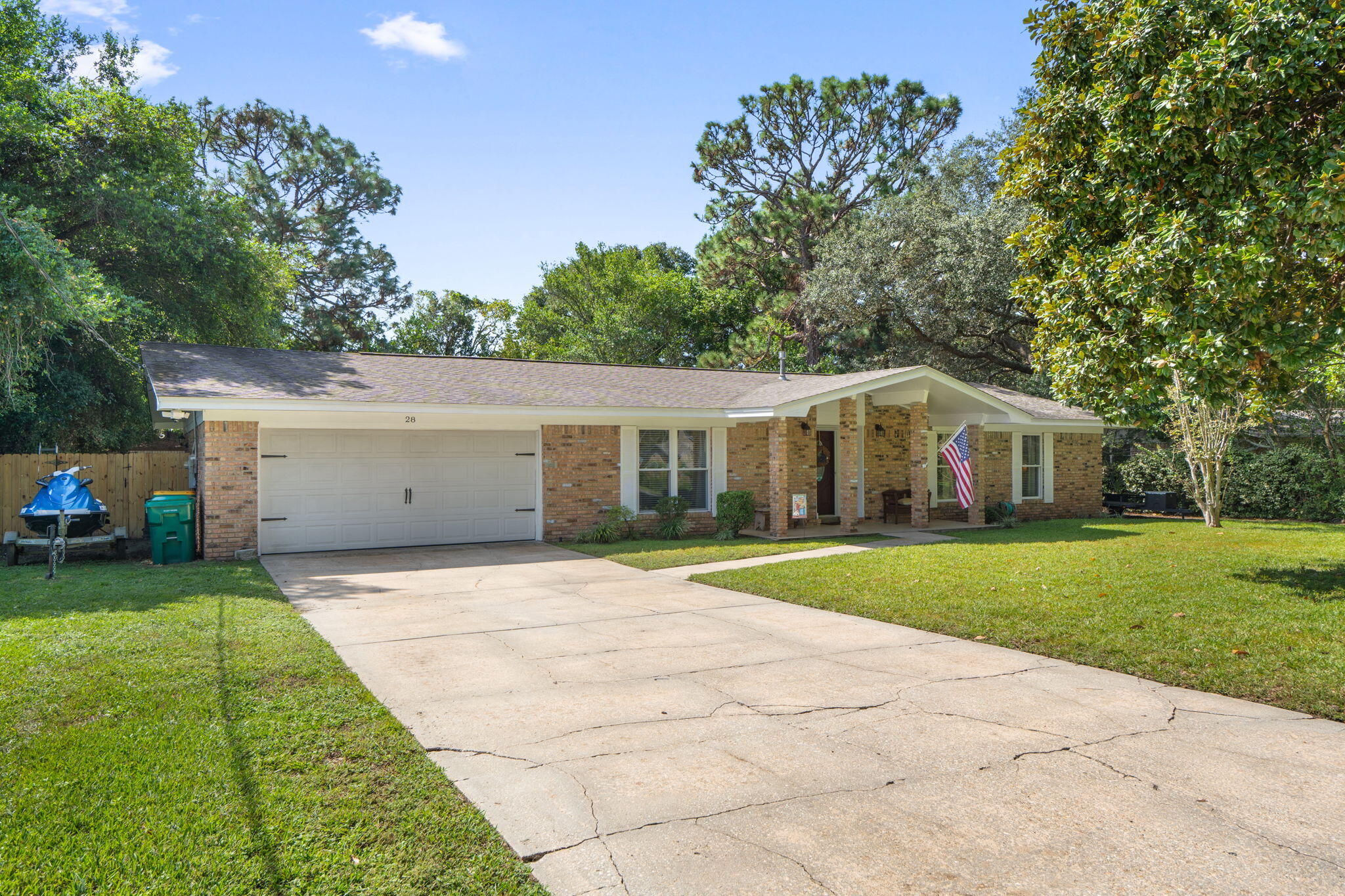 Poquito Bayou - Residential