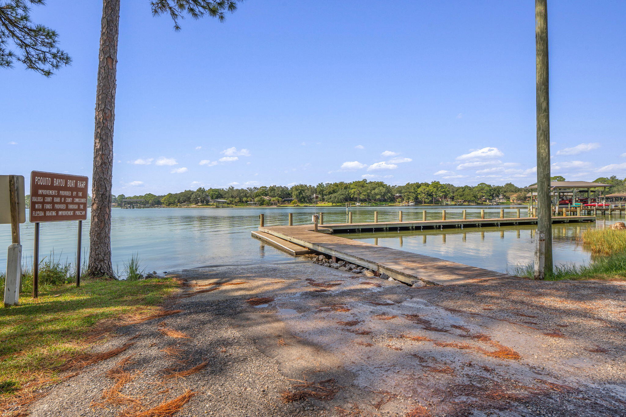 Poquito Bayou - Residential