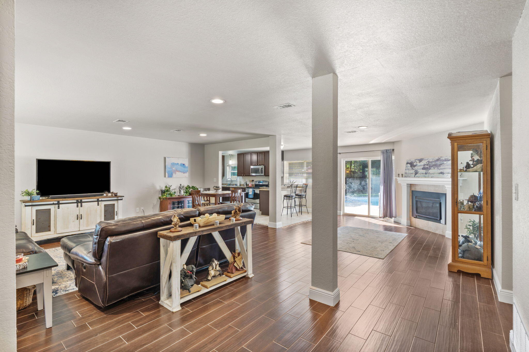 Poquito Bayou - Residential