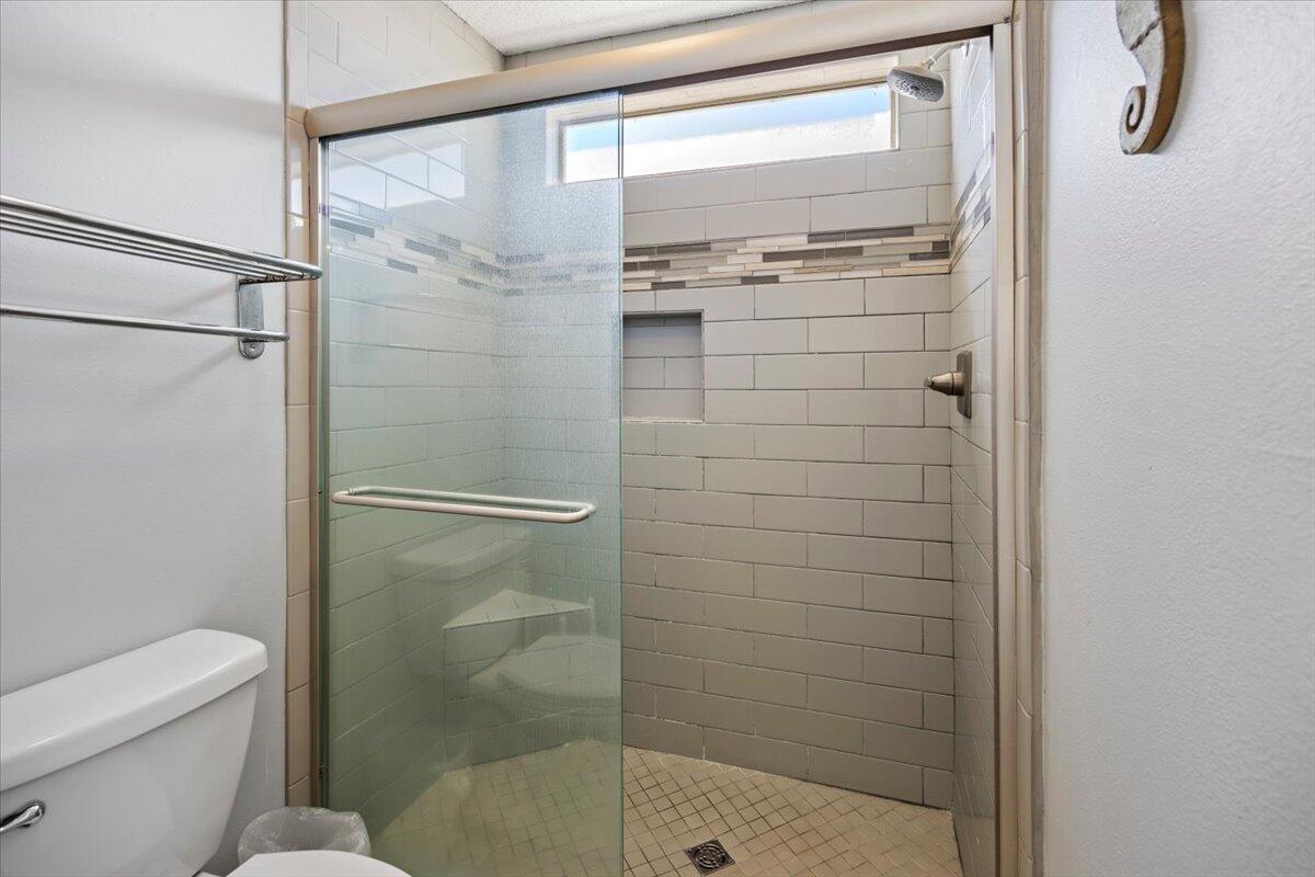 ISLAND MIST - Residential