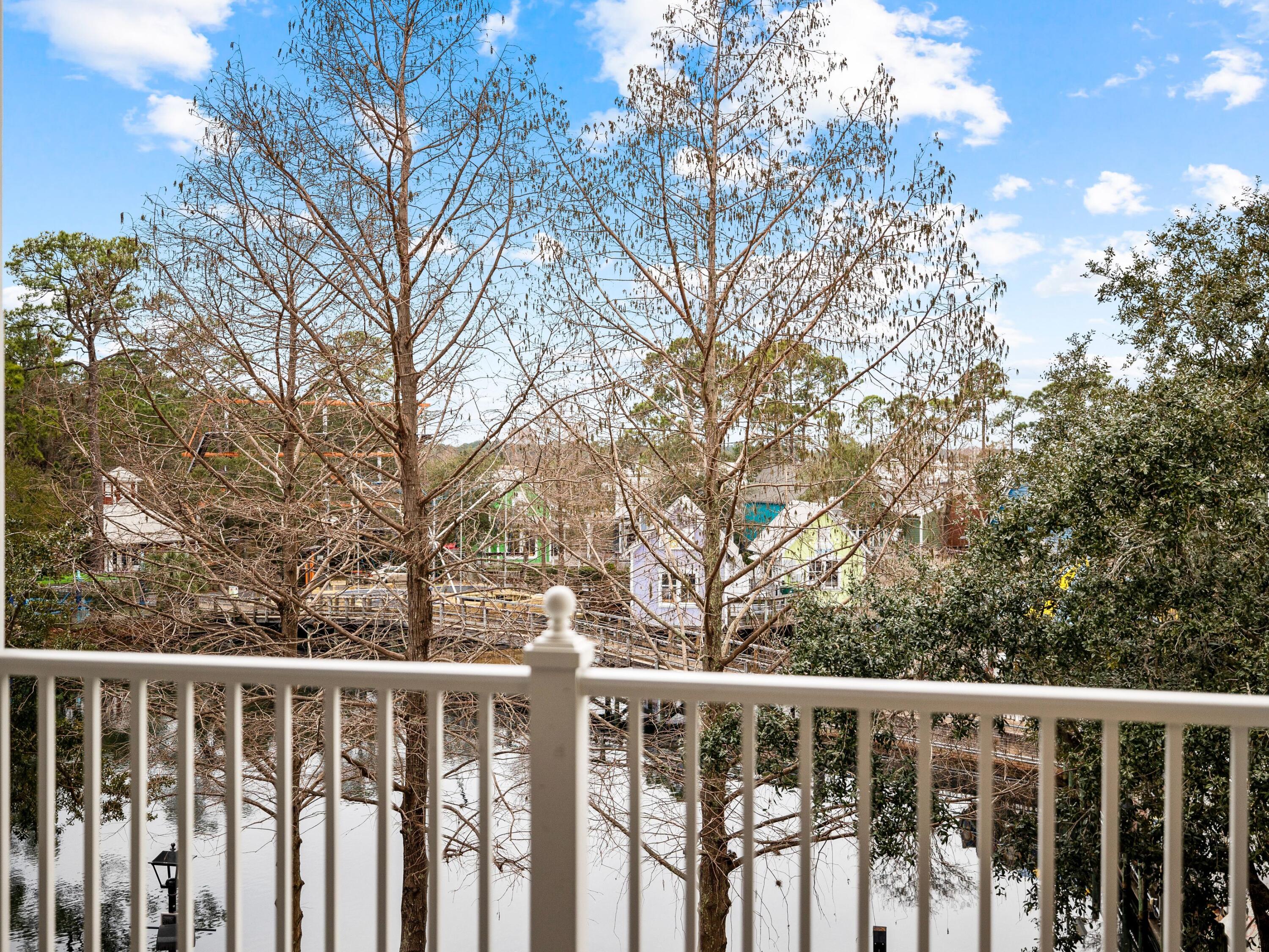 OBSERVATION POINT - Residential