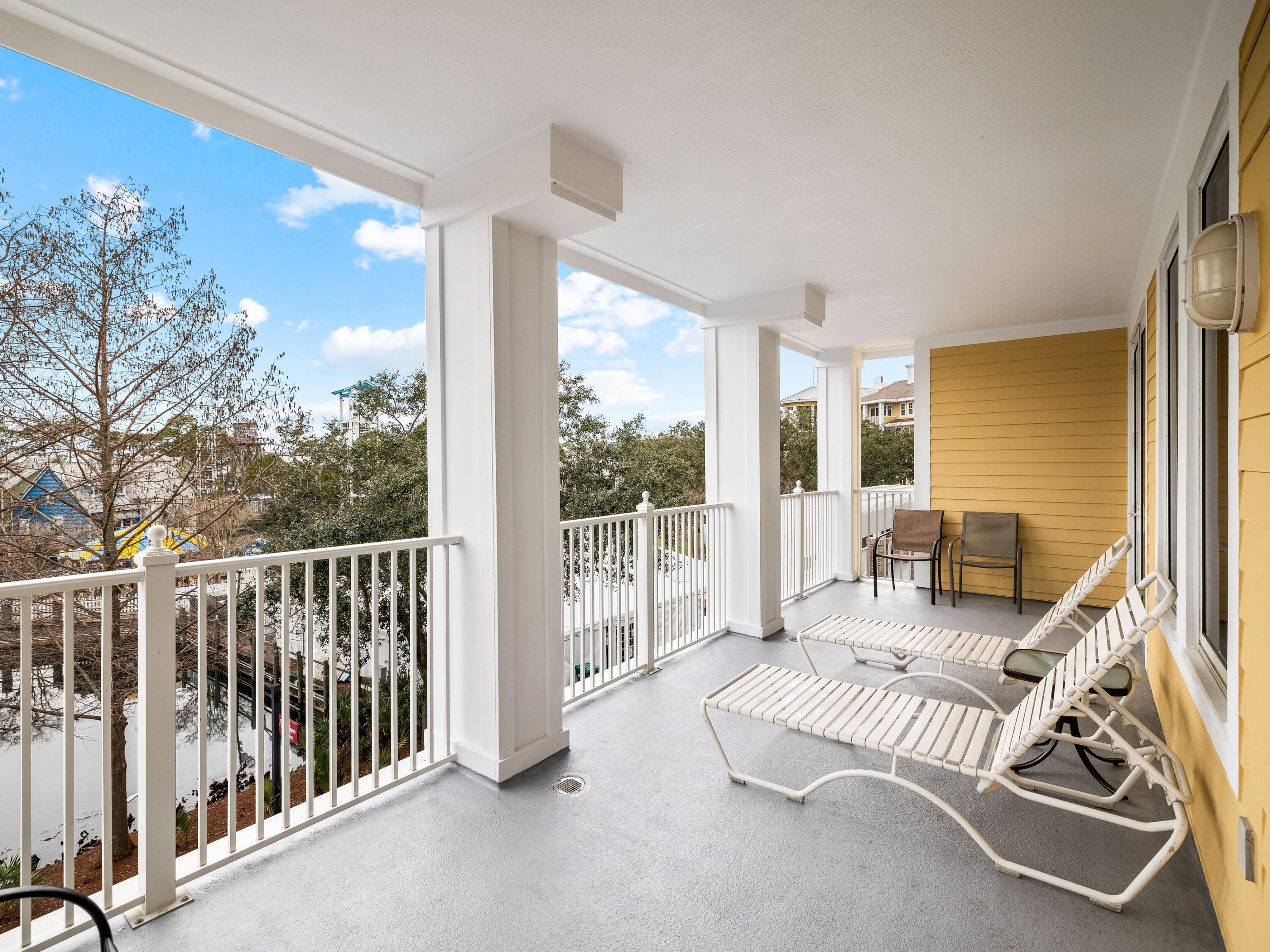 OBSERVATION POINT - Residential