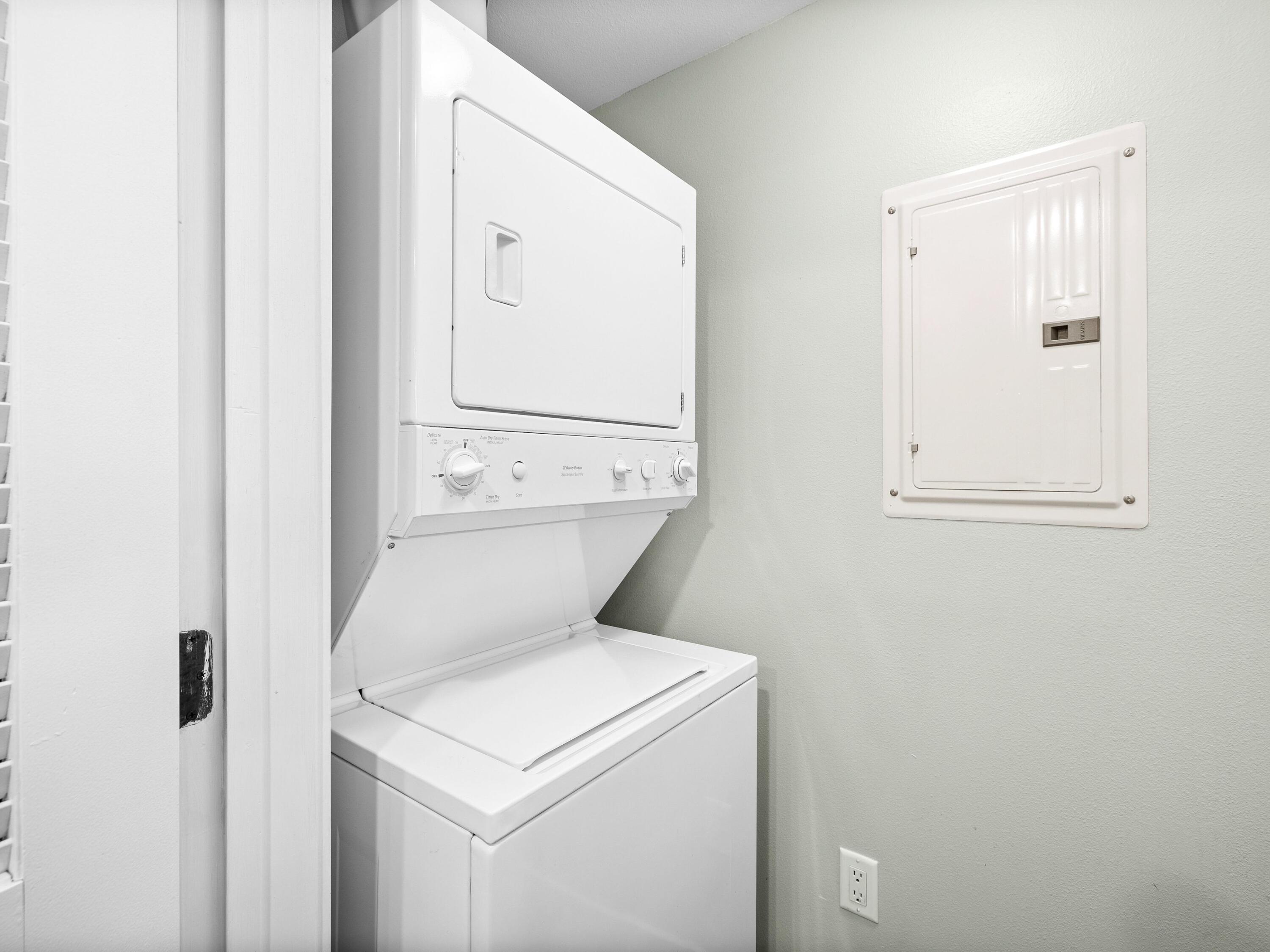 OBSERVATION POINT - Residential