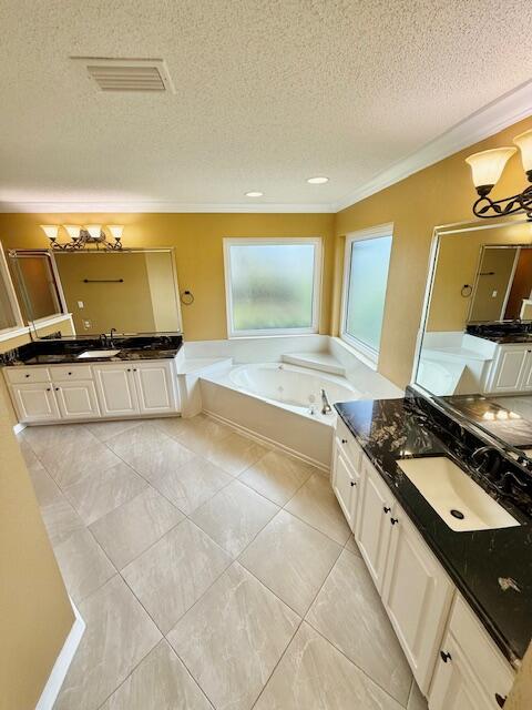 LA FONTAINE - Residential Lease