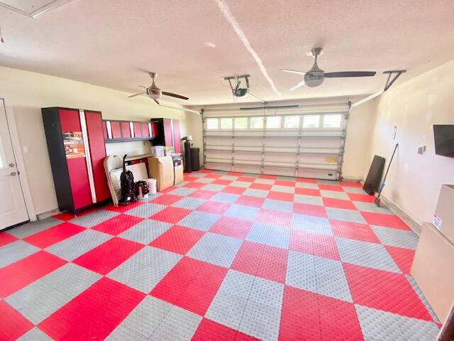LA FONTAINE - Residential Lease