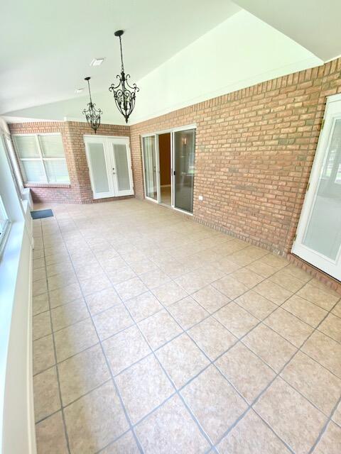 LA FONTAINE - Residential Lease