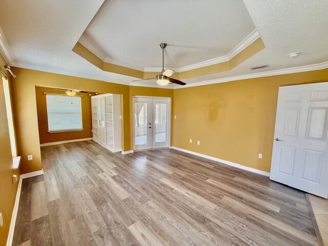 LA FONTAINE - Residential Lease
