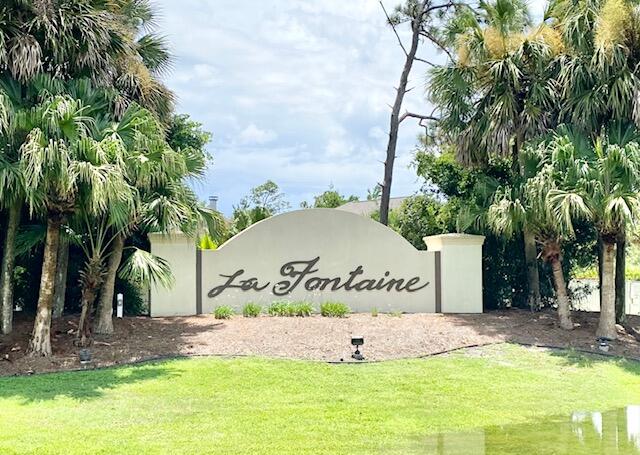 LA FONTAINE - Residential Lease
