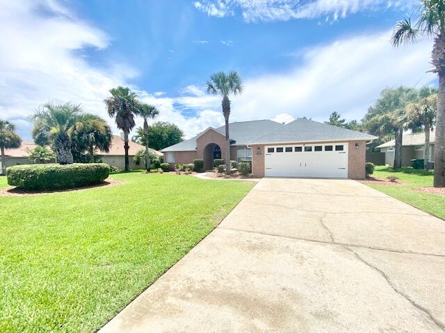 LA FONTAINE - Residential Lease