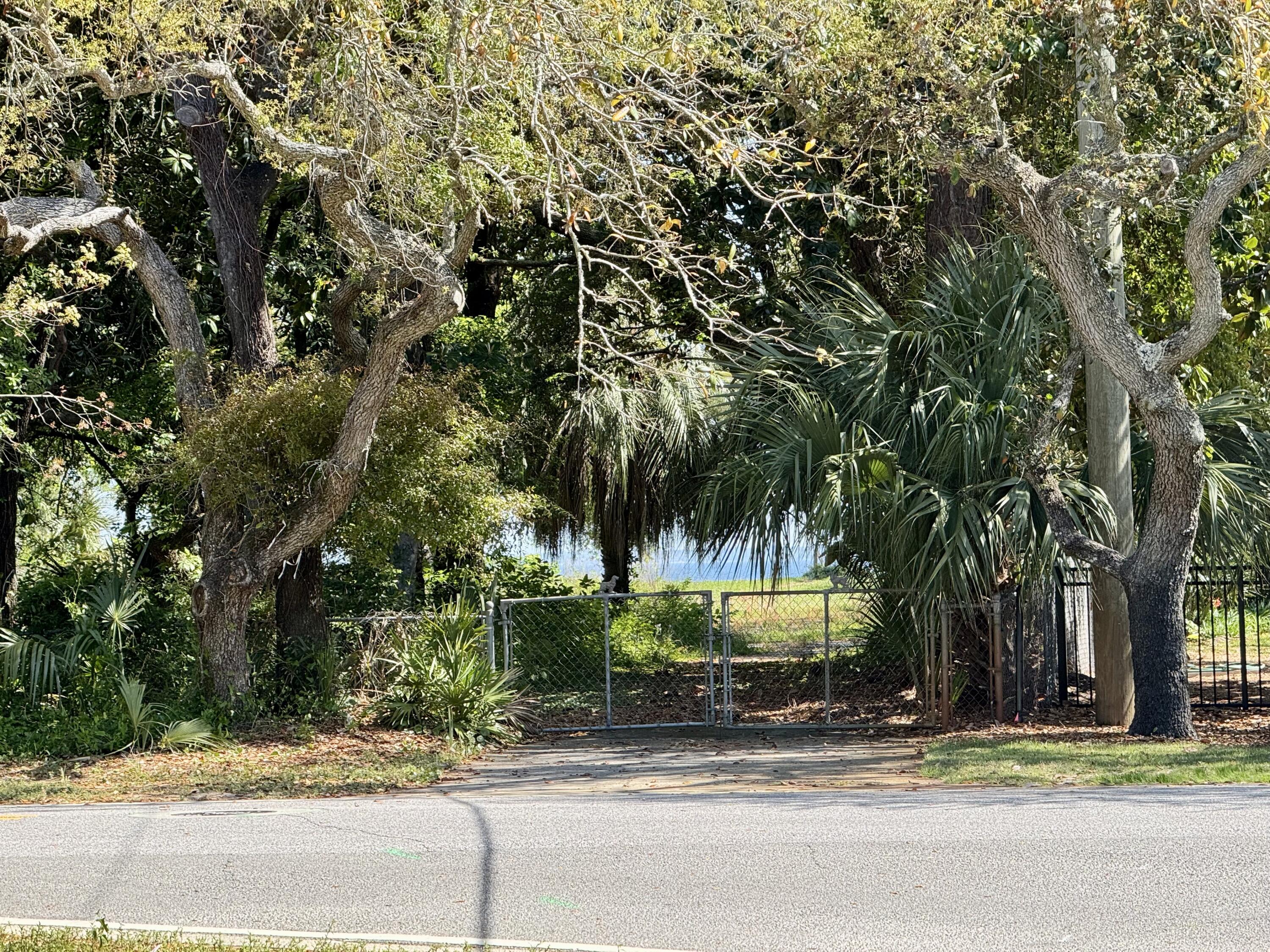 MORENO ACRES 1ST ADDN - Land
