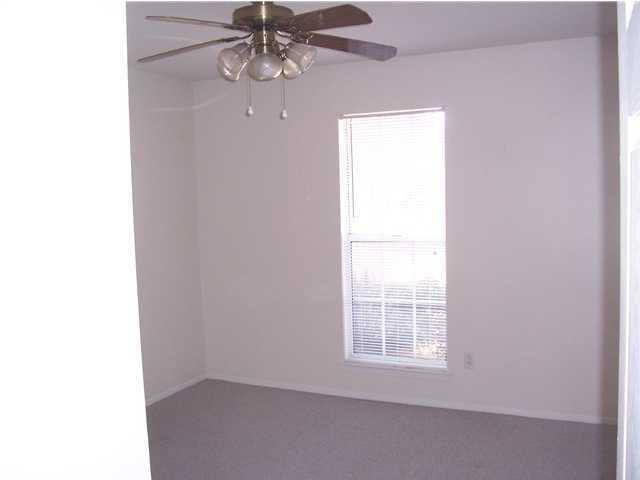 BLUE PINE VILLAGE PH 3 - Residential Lease