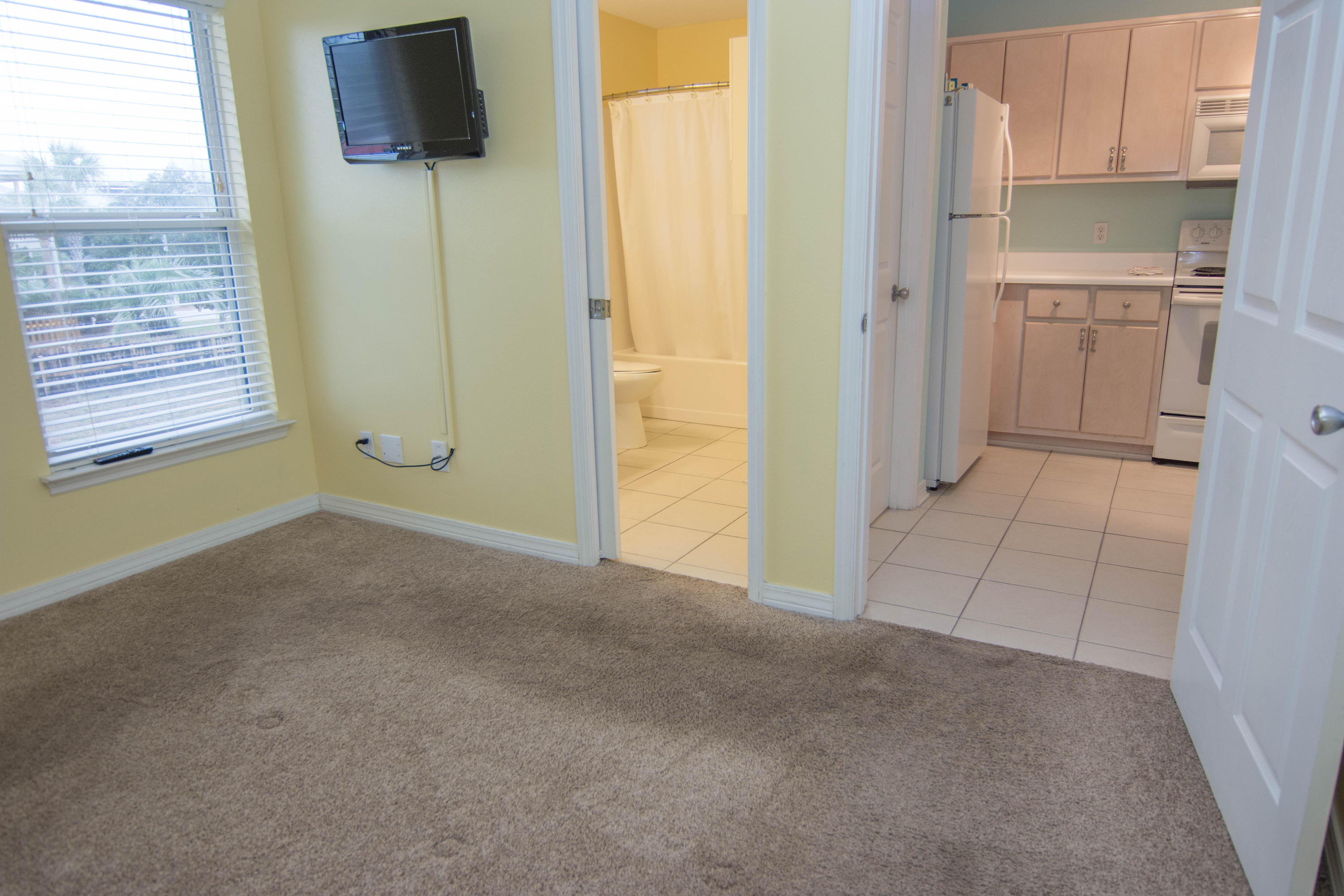 ROLLIN TIDE VILLAS - Residential