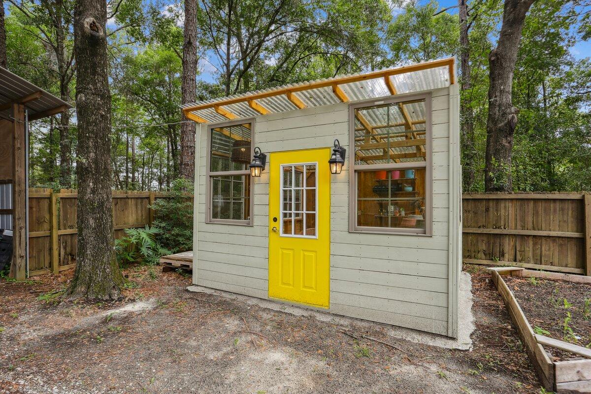 KENNEDY LAKES 1ST ADDN - Residential