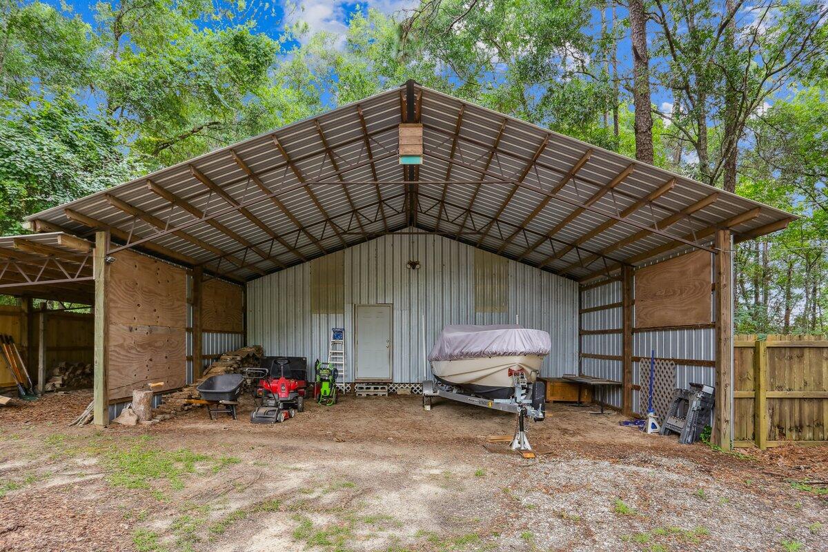 KENNEDY LAKES 1ST ADDN - Residential