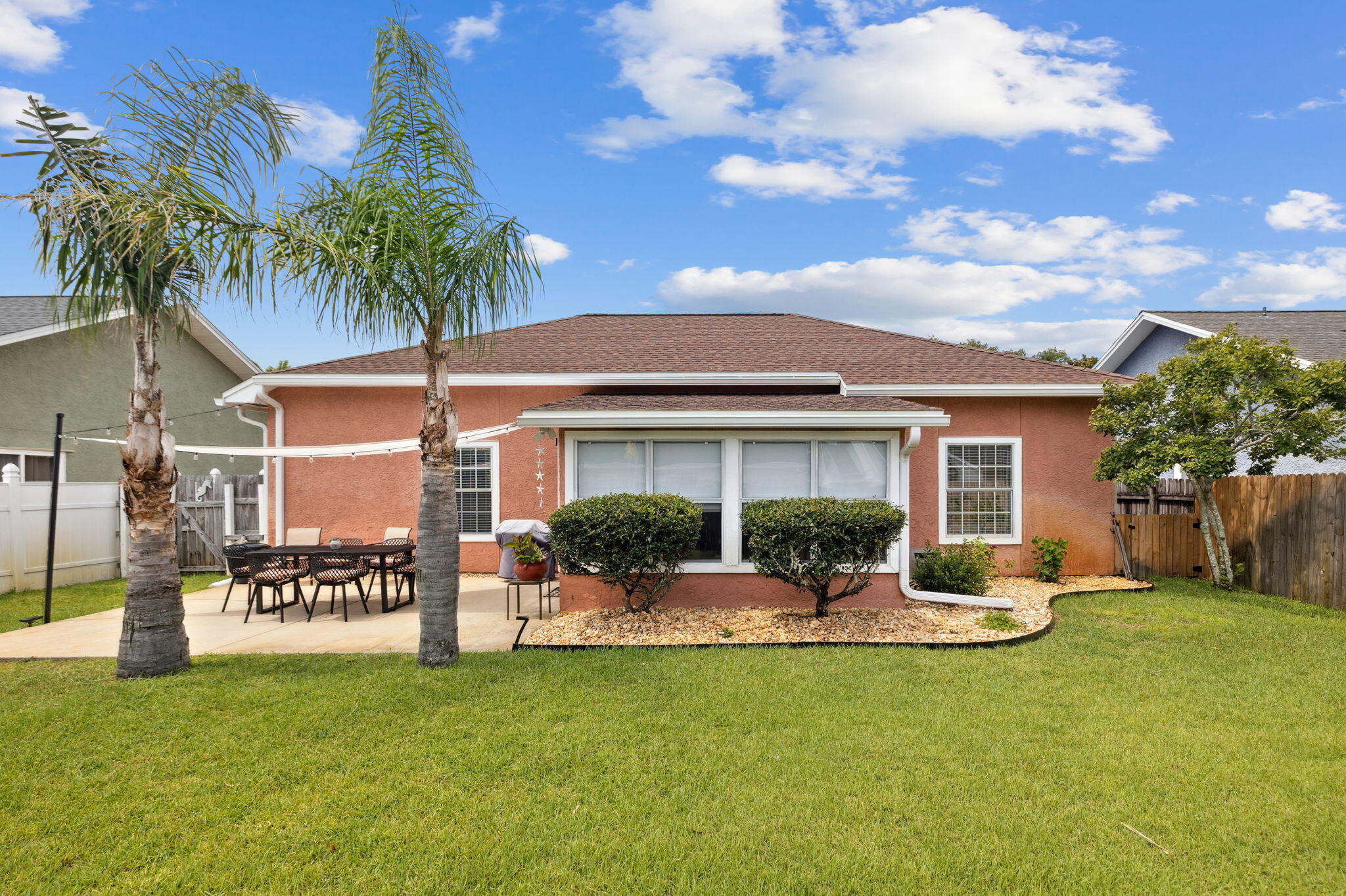 BID-A-WEE S/D - Residential