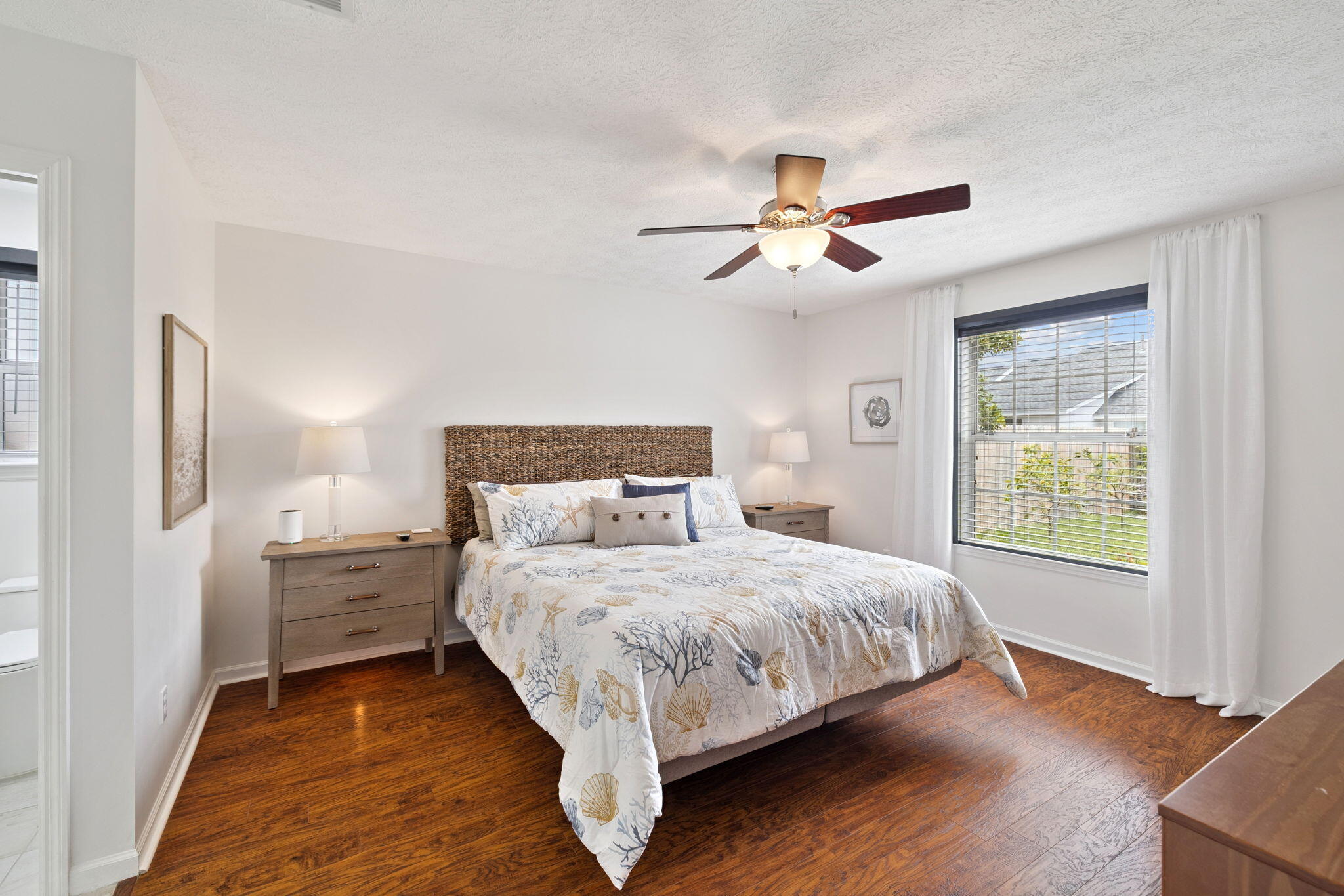 BID-A-WEE S/D - Residential