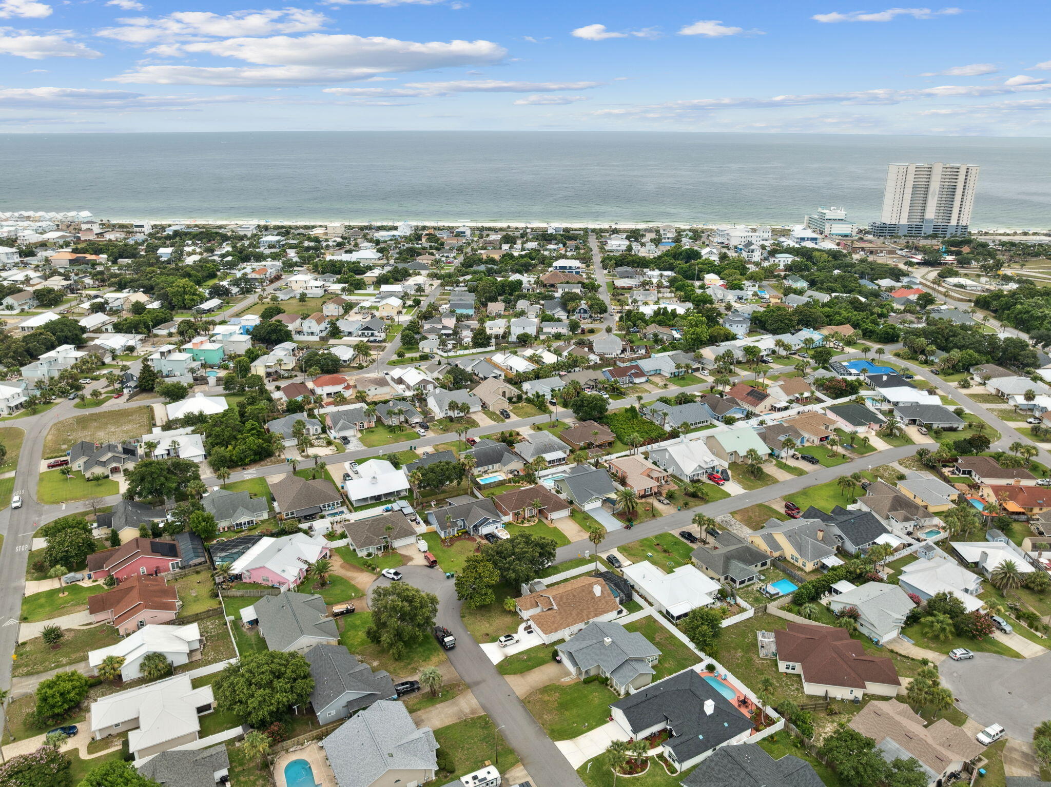 BID-A-WEE S/D - Residential