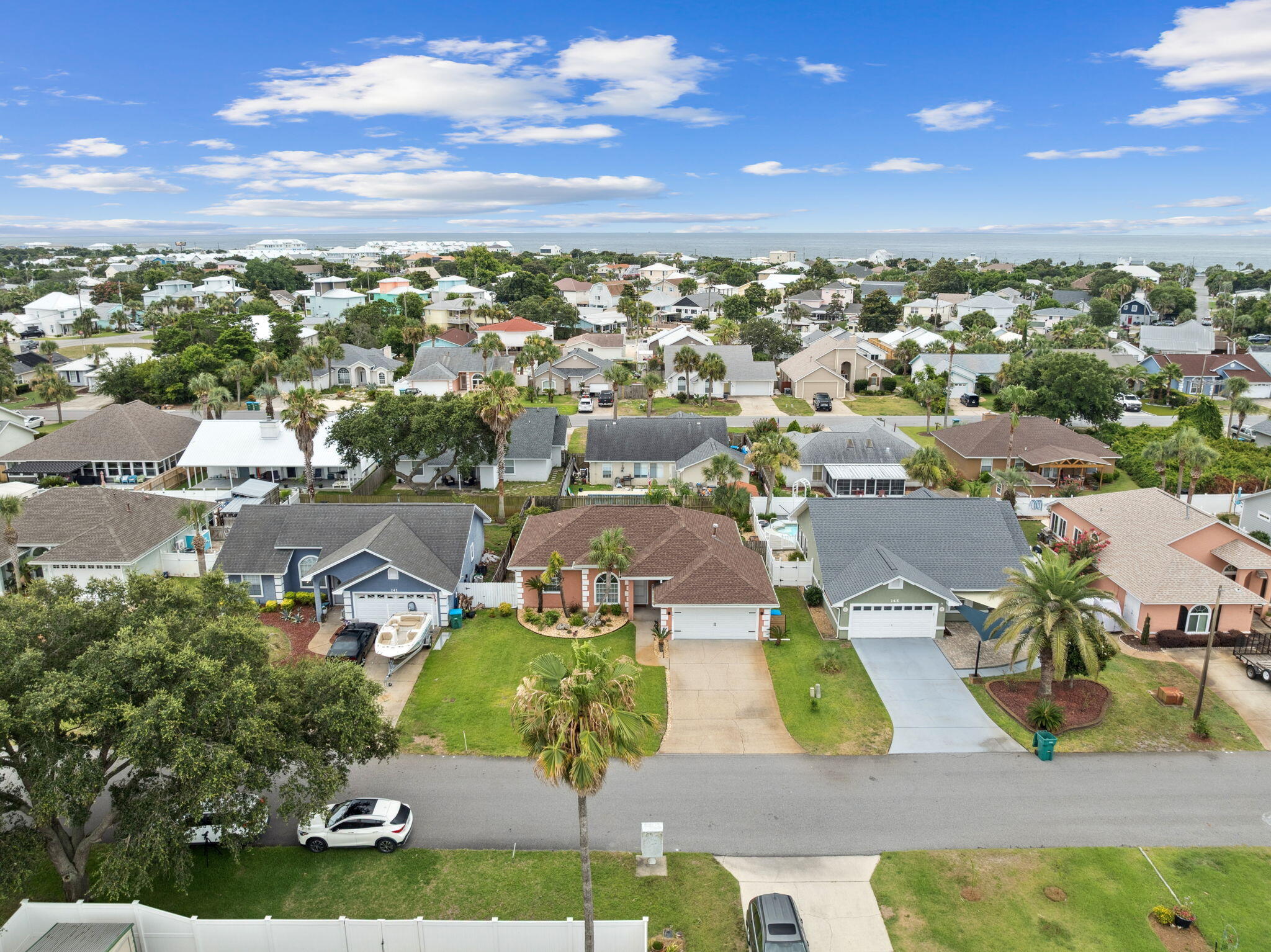 BID-A-WEE S/D - Residential